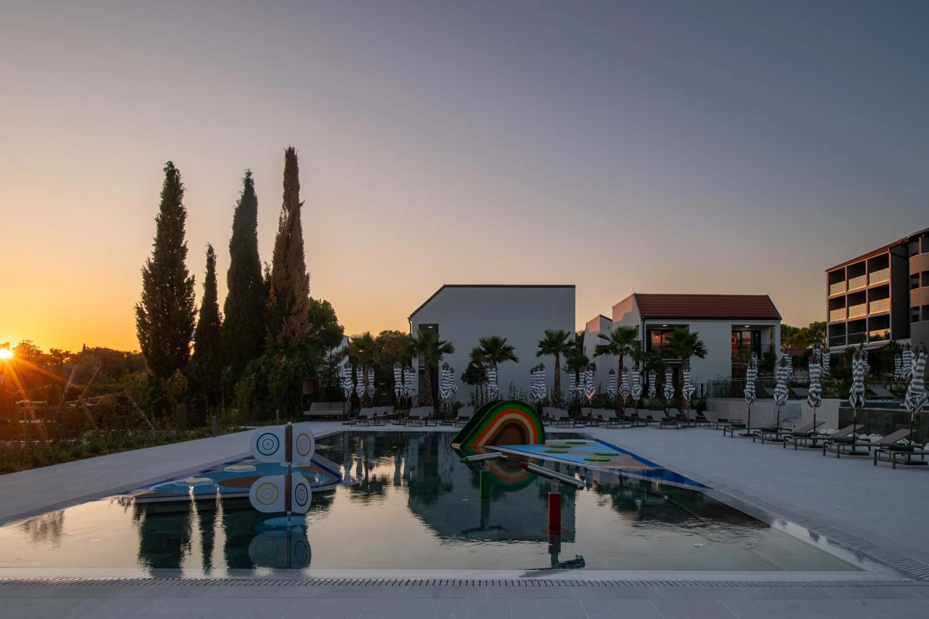 Sunset in Molum Hotel & Residences