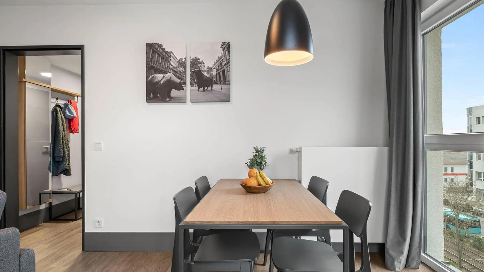 Seating area in smartments Frankfurt Airport