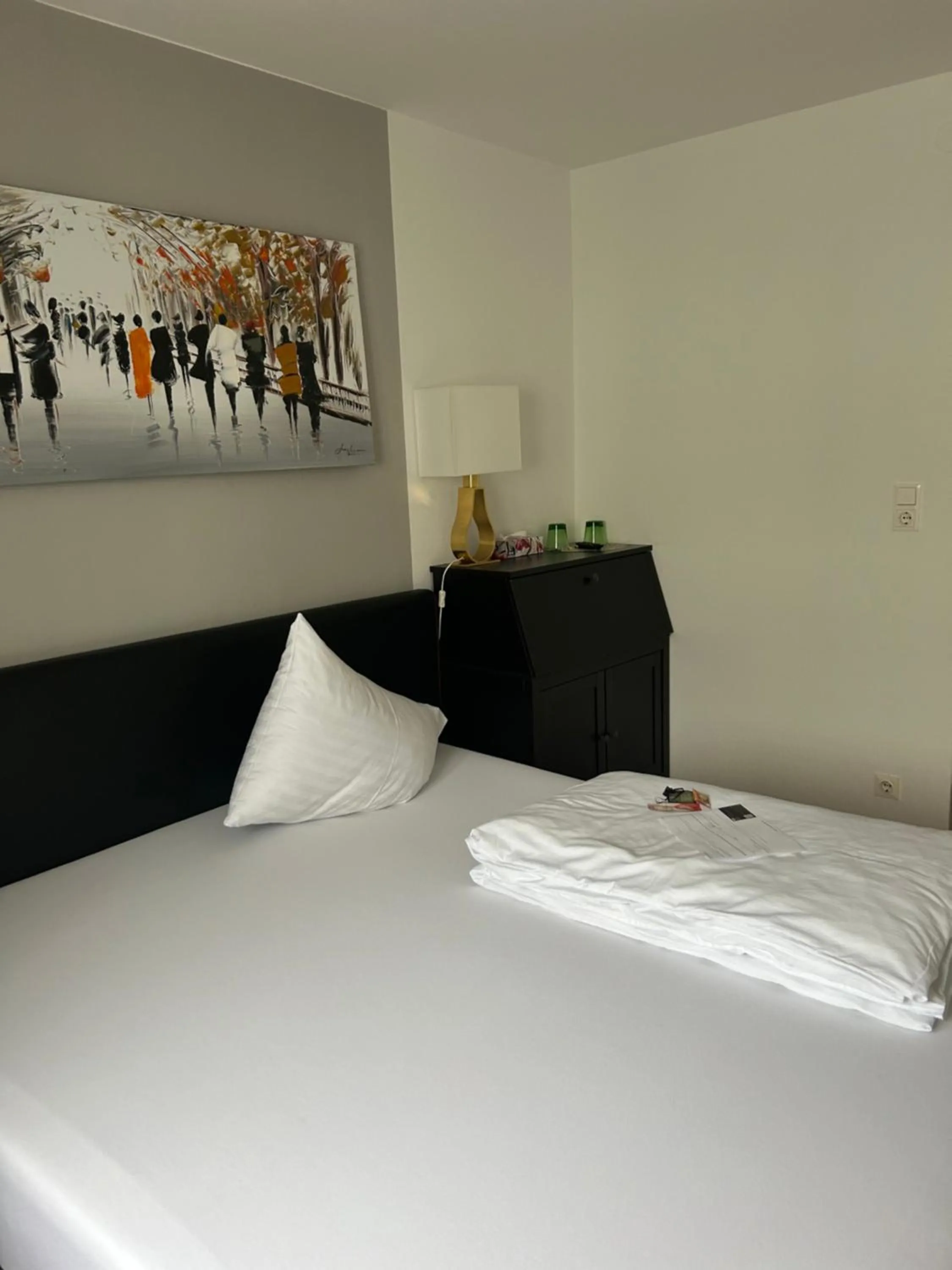 Photo of the whole room, Bed in Hotel Berg