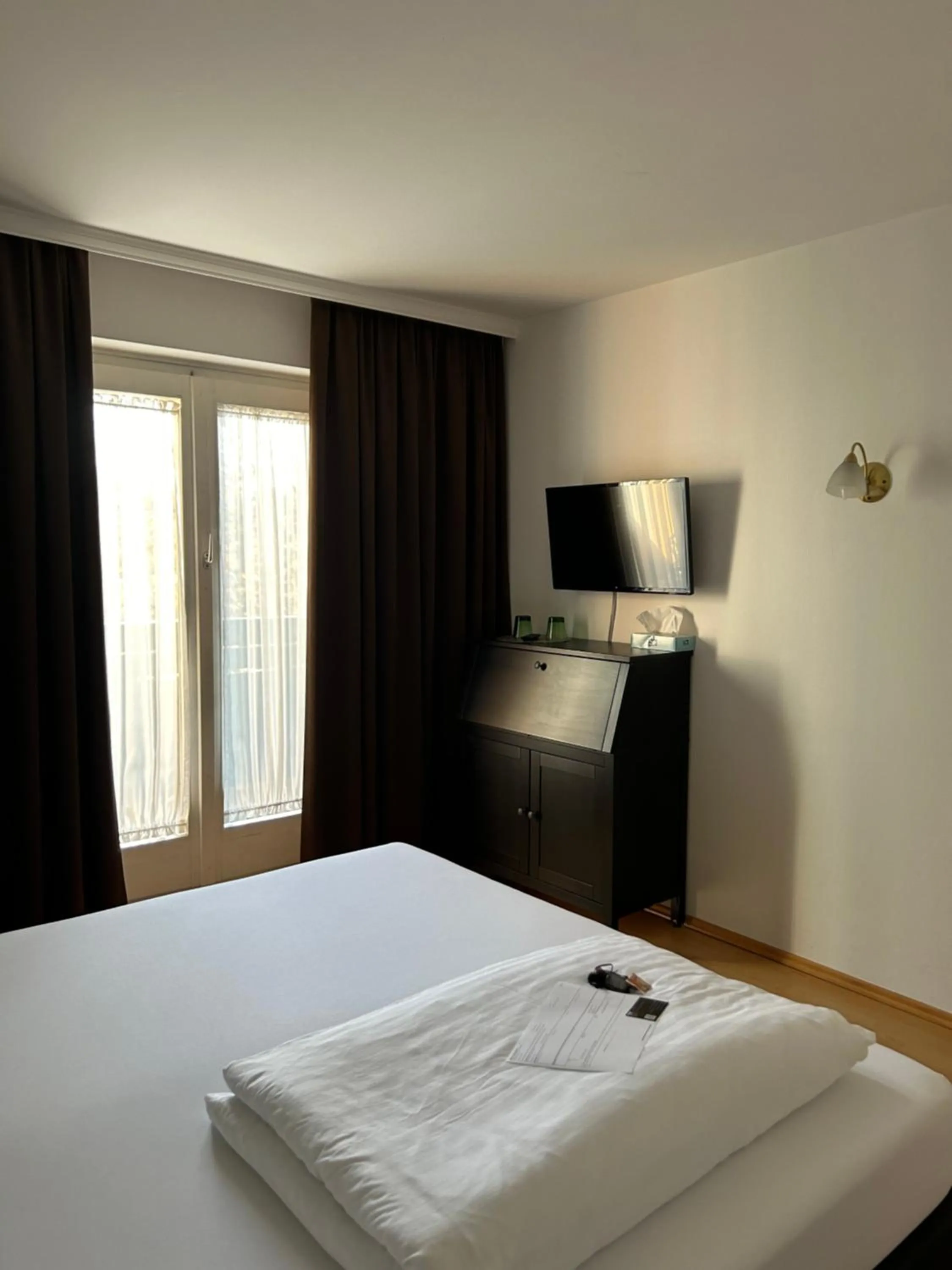 TV and multimedia, Bed in Hotel Berg