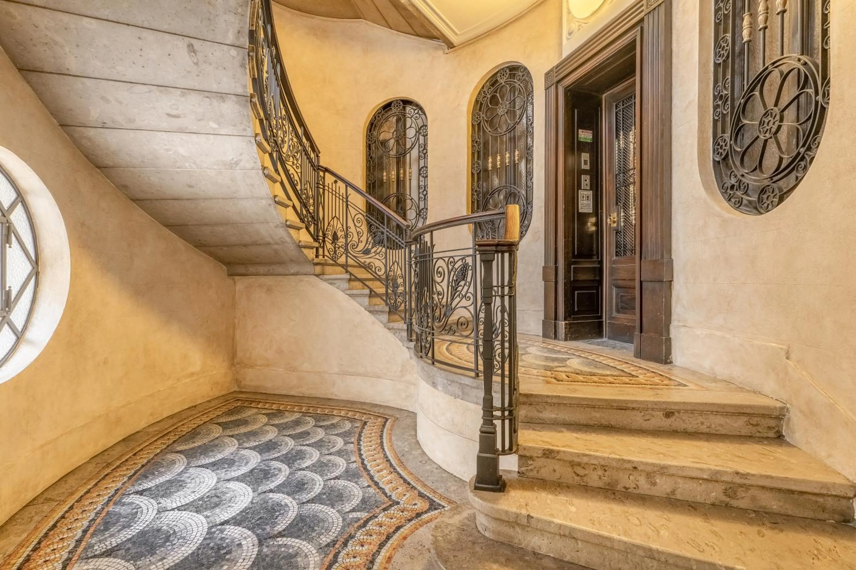 Property building in Montello Suites Foresteria Lombarda