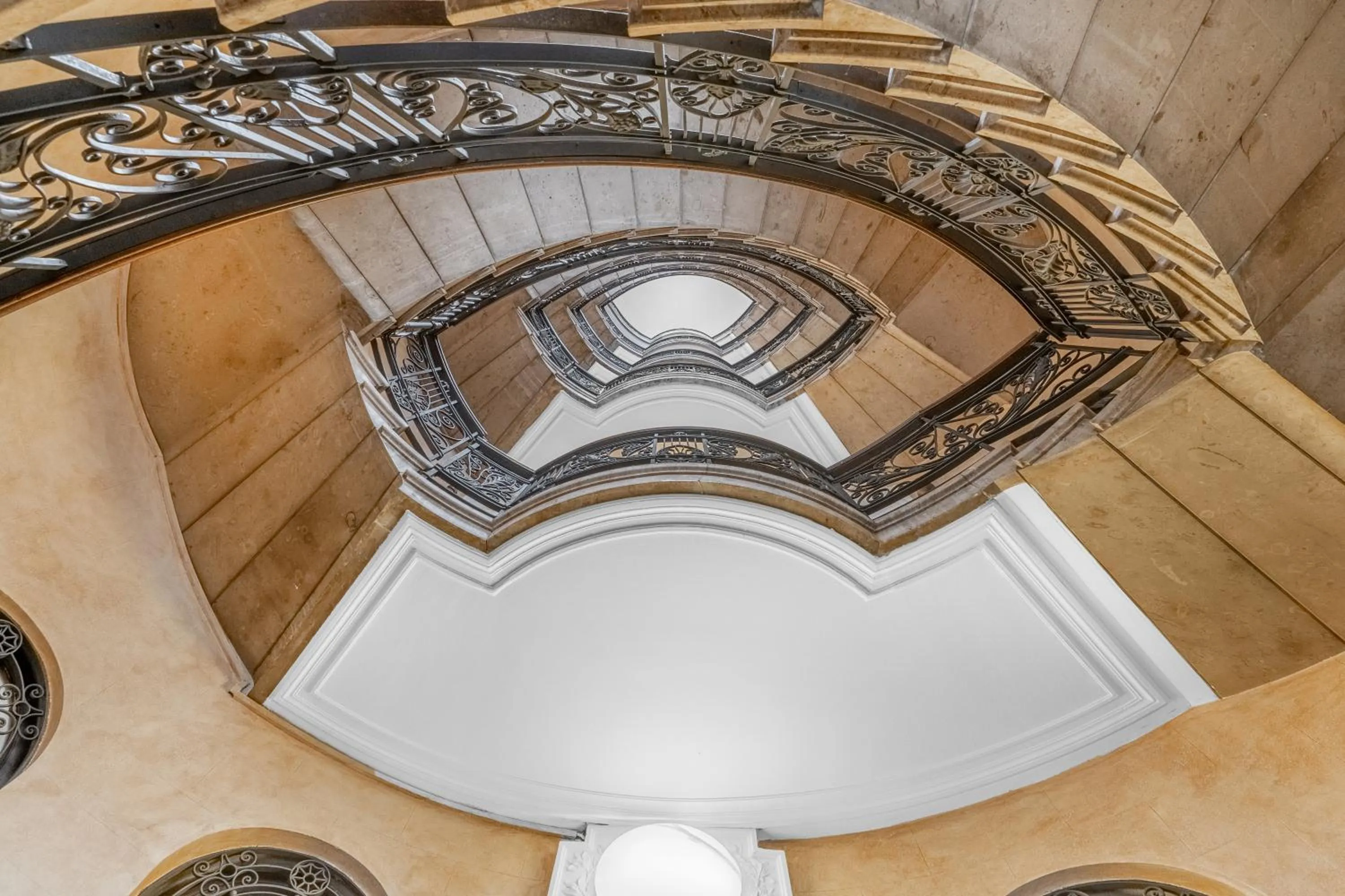 Property building in Montello Suites Foresteria Lombarda