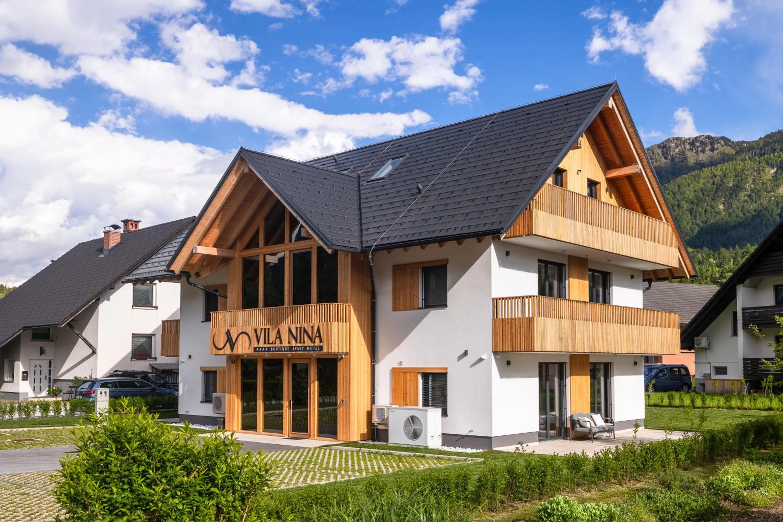 Property building in Vila Nina Bohinj