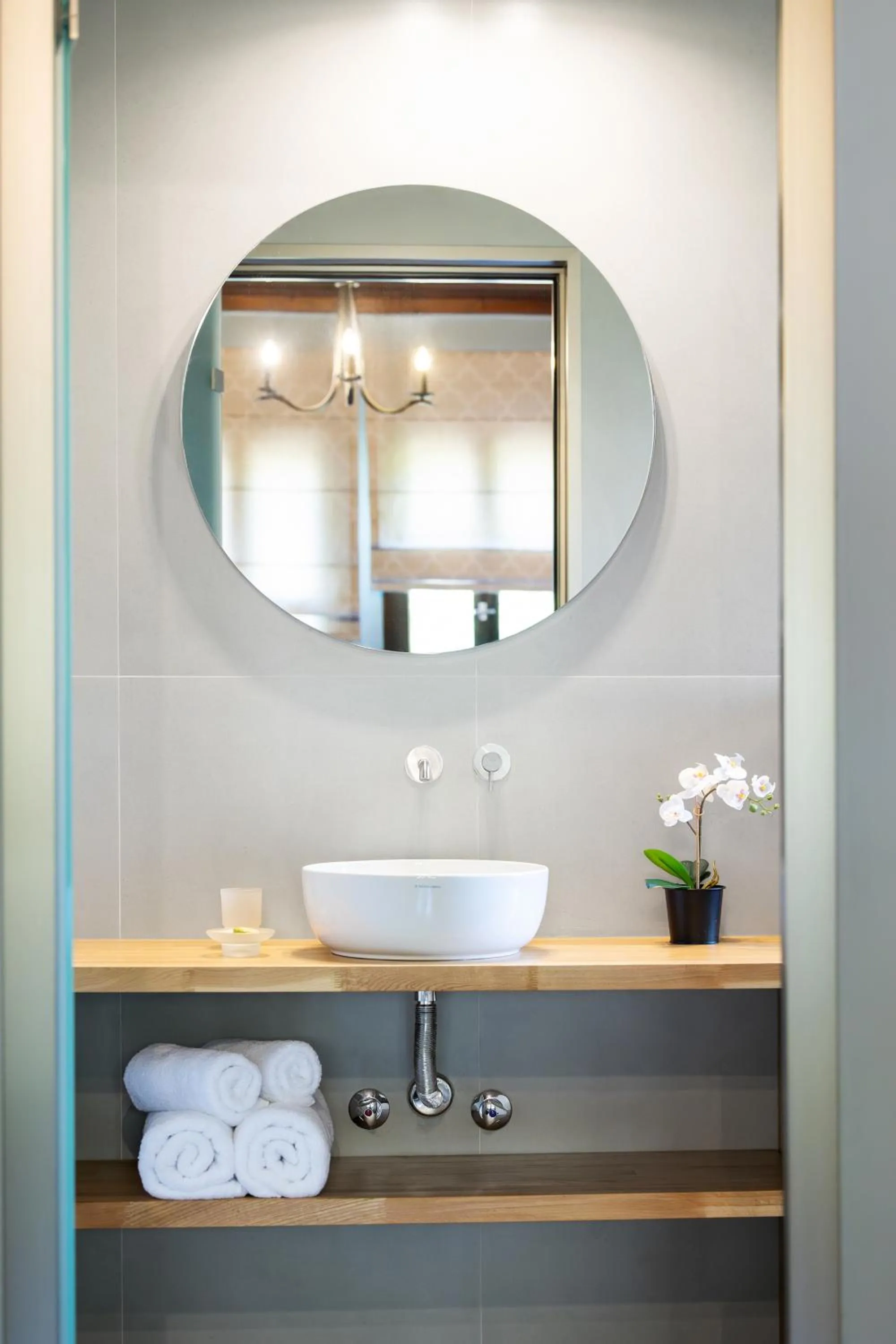 Bathroom in Kenta Mountain Hotel & Gastrobar