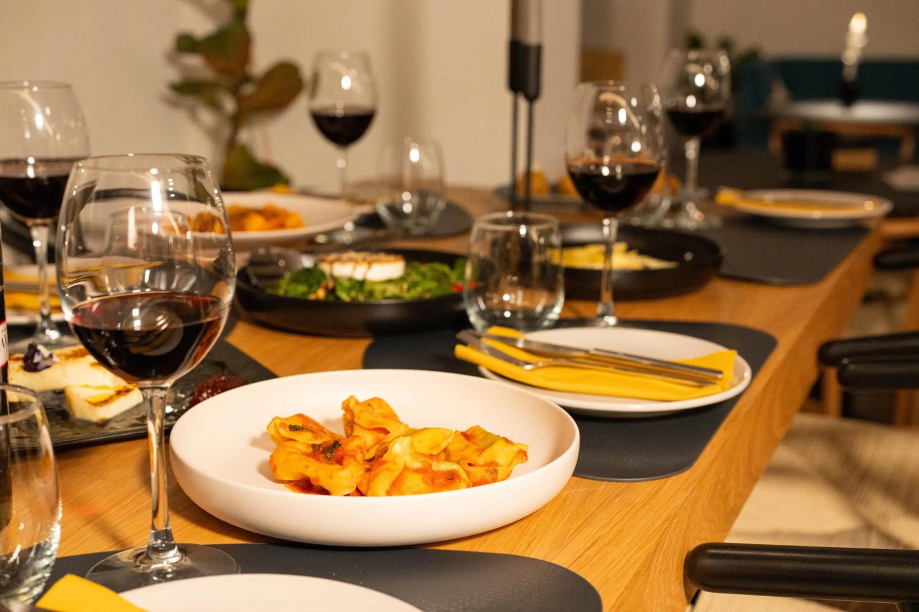 Alcoholic drinks in Kenta Mountain Hotel & Gastrobar