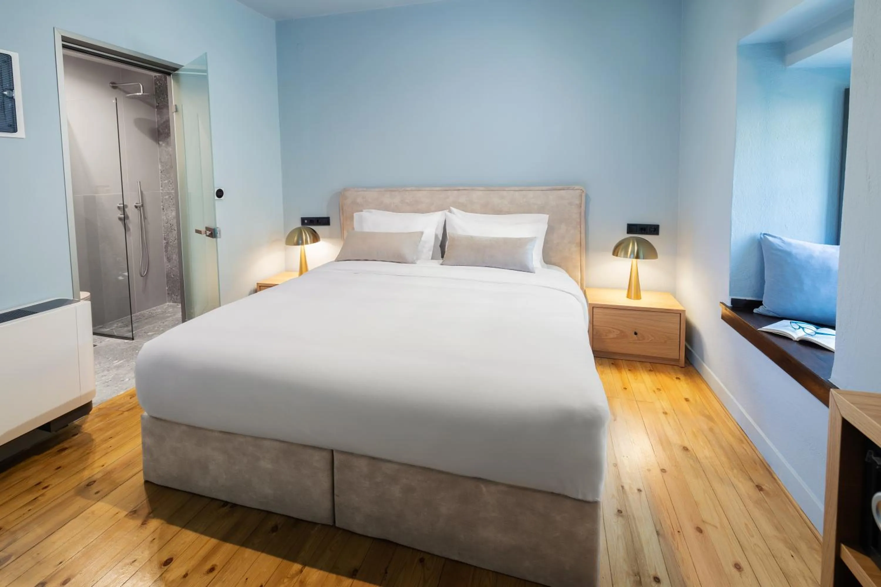 Bedroom, Bed in Kenta Mountain Hotel & Gastrobar