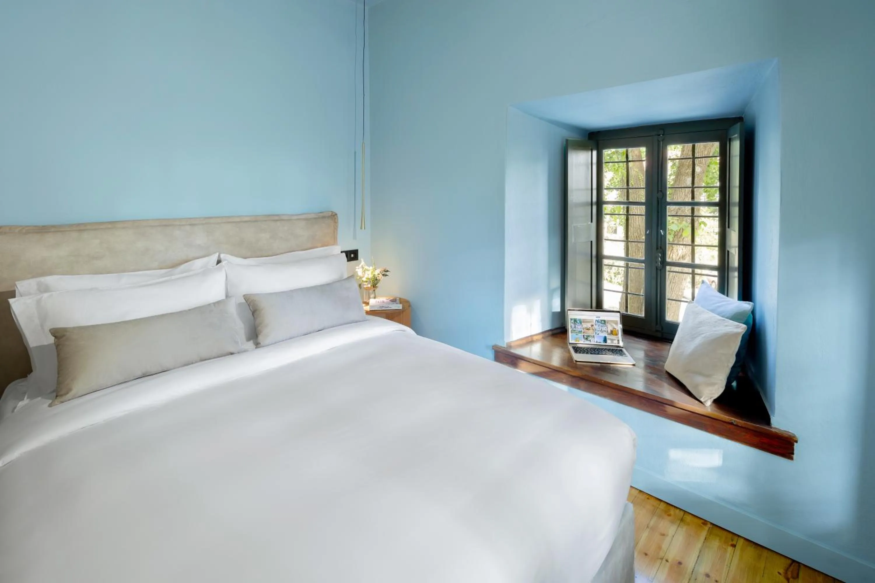 Bedroom, Bed in Kenta Mountain Hotel & Gastrobar