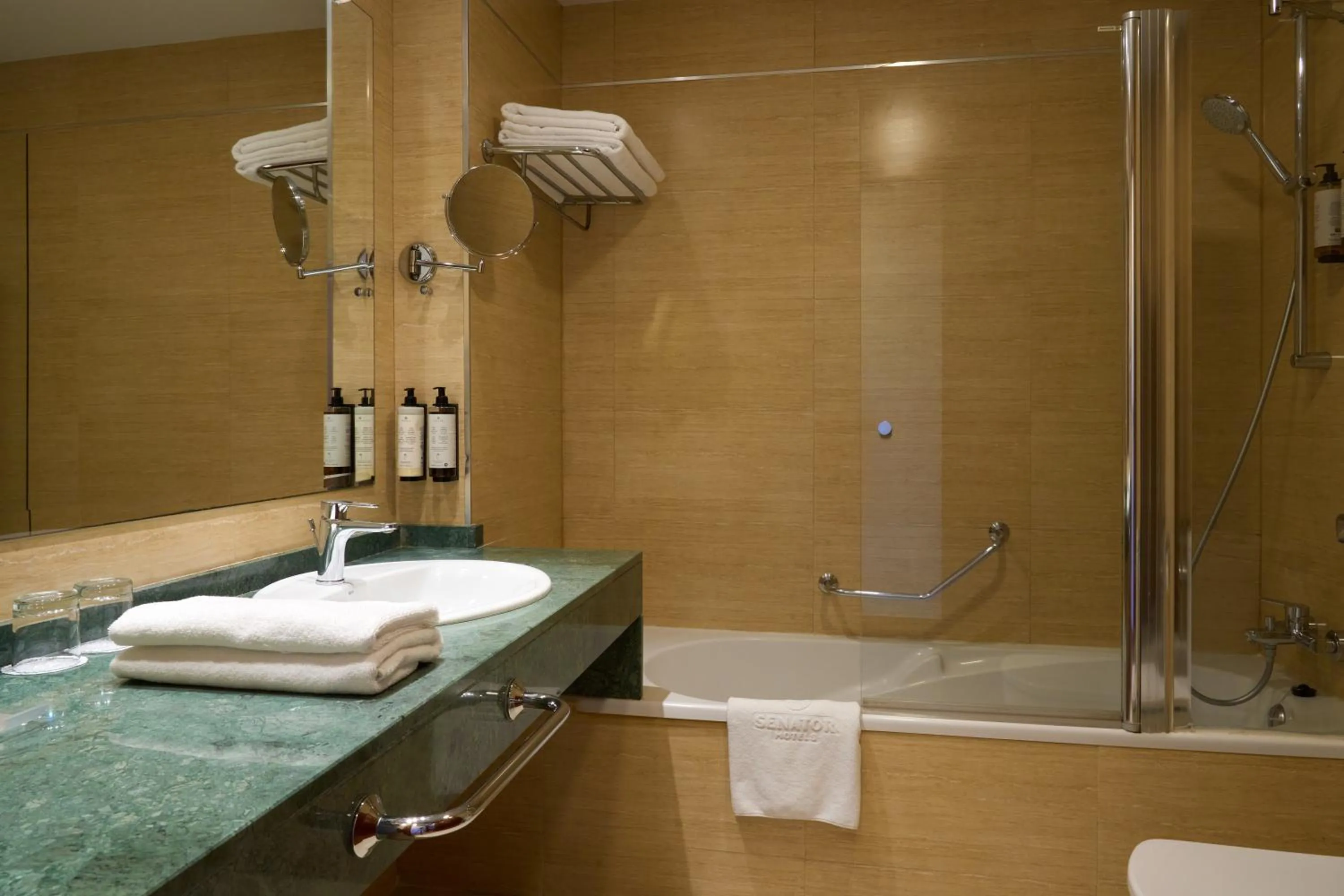 Toilet in Senator Granada