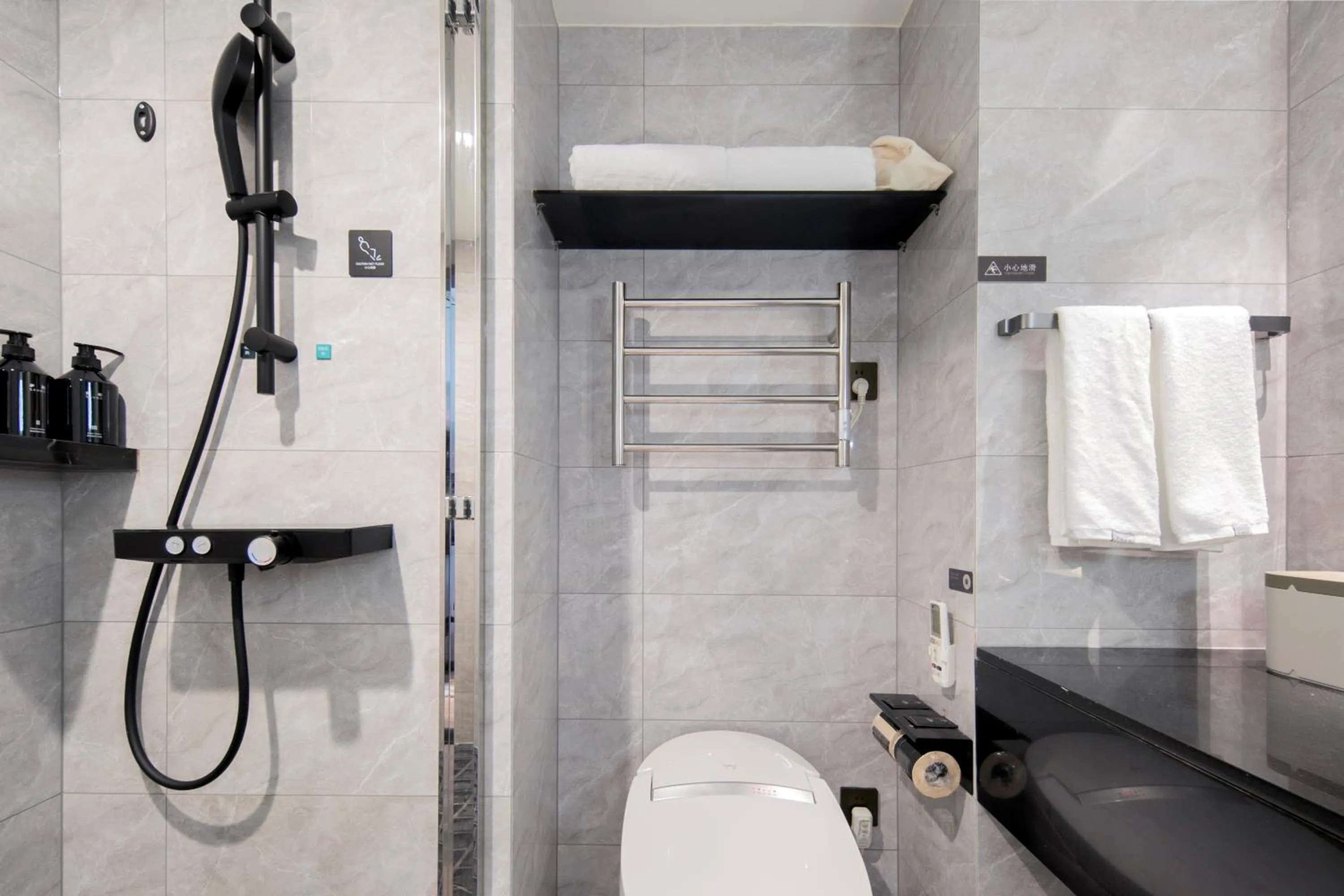 Atour X Hotel Ningbo Railway Station North Square