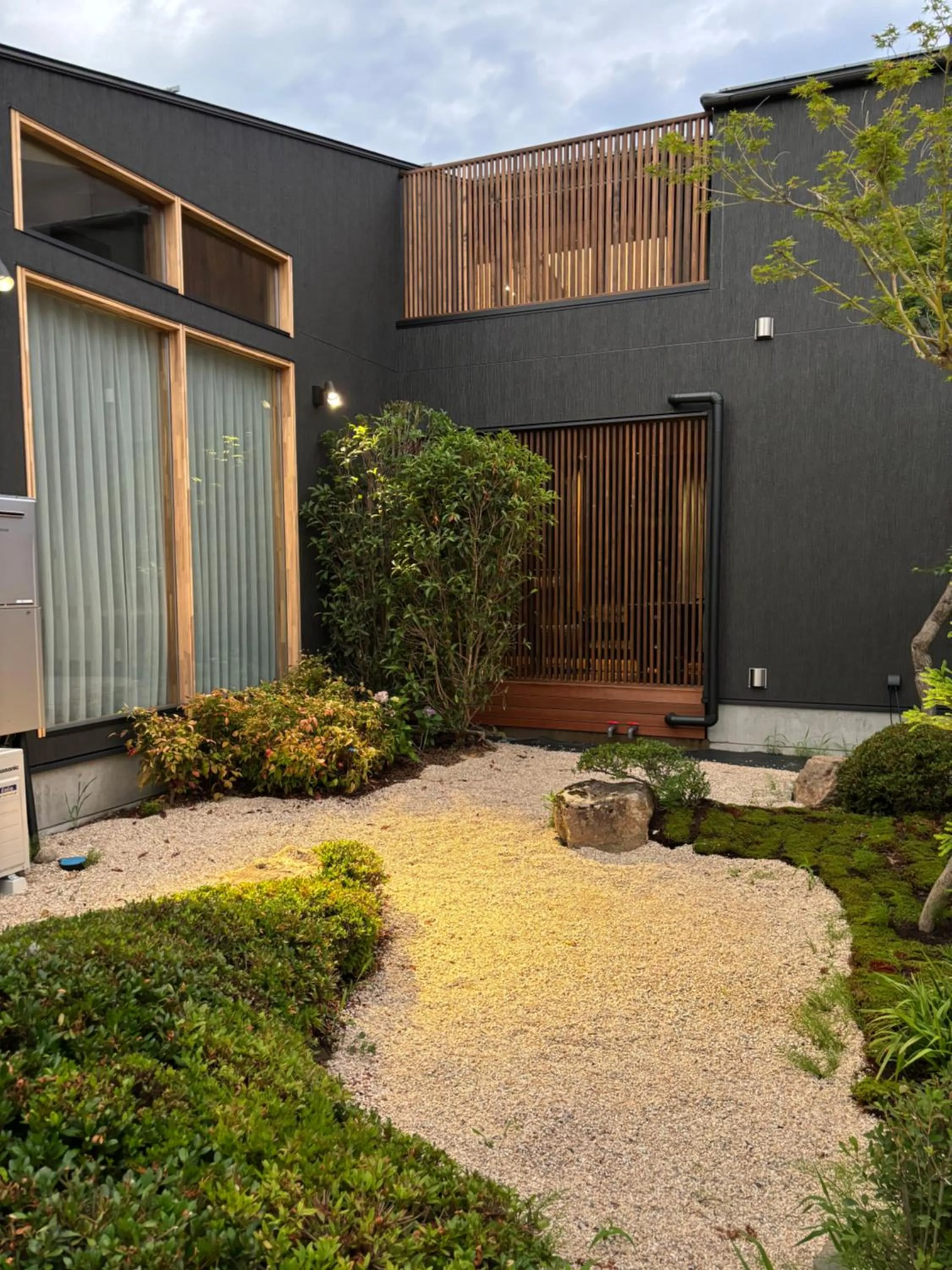 Garden in SAUNA VILLA 然