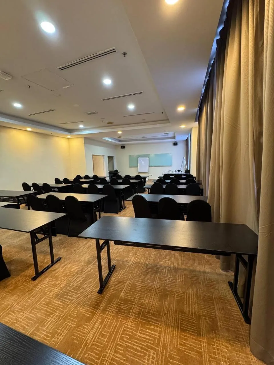 Meeting/conference room in ROYAL PARK HOTEL @ UNITEN