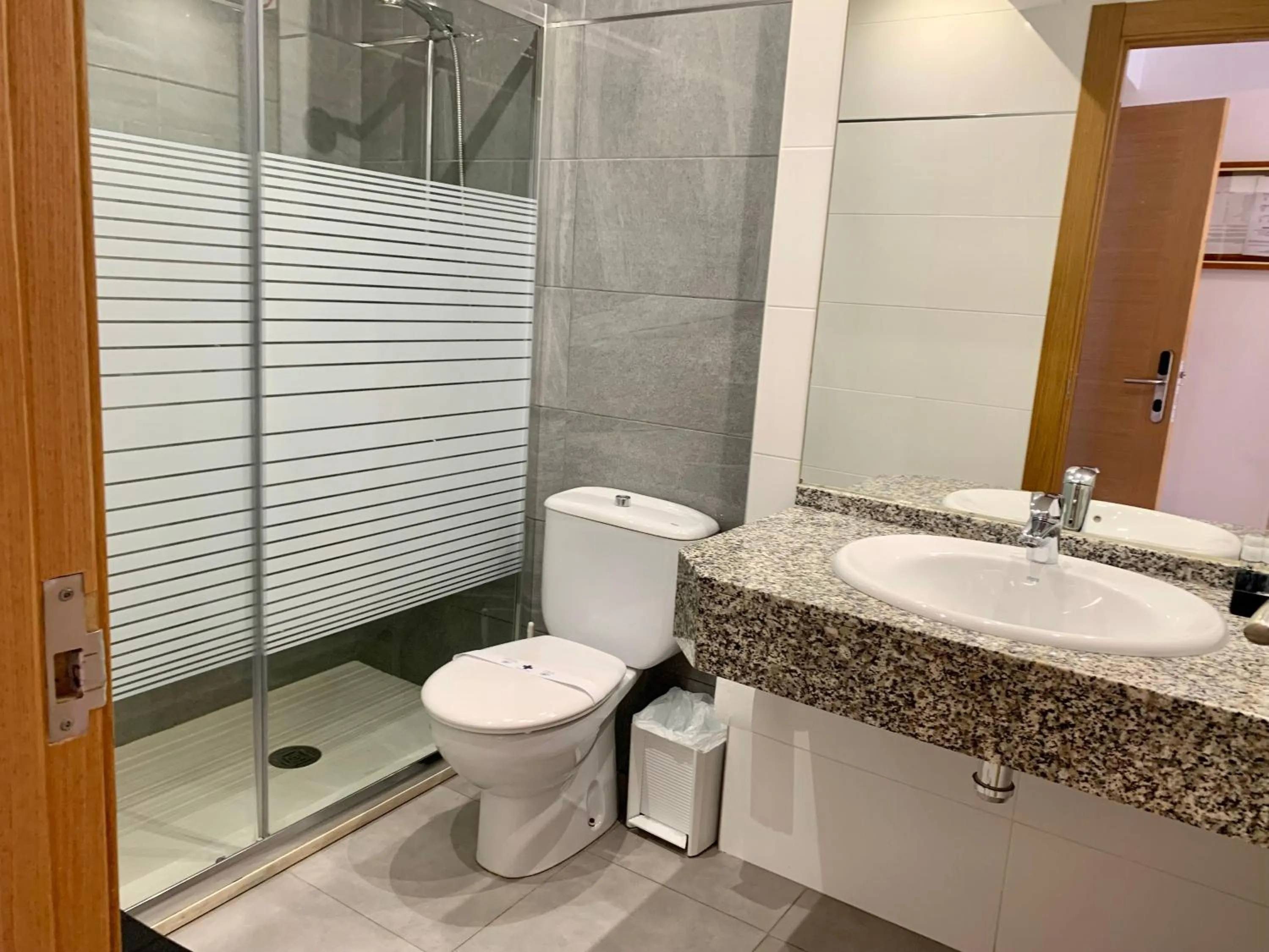 Shower in Hospedium Hotel Continental