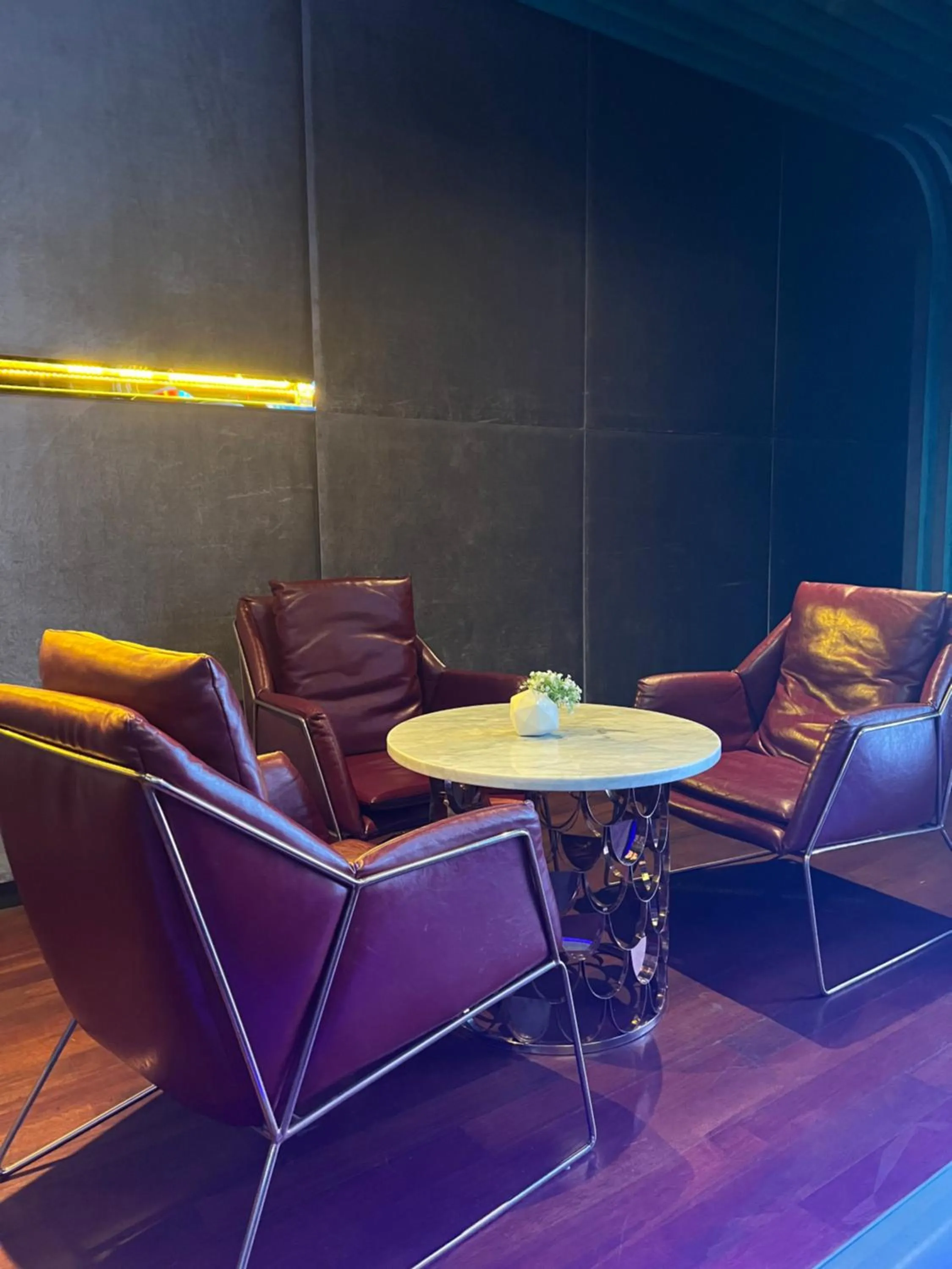 Restaurant/places to eat in Astern Suites at Platinum KLCC