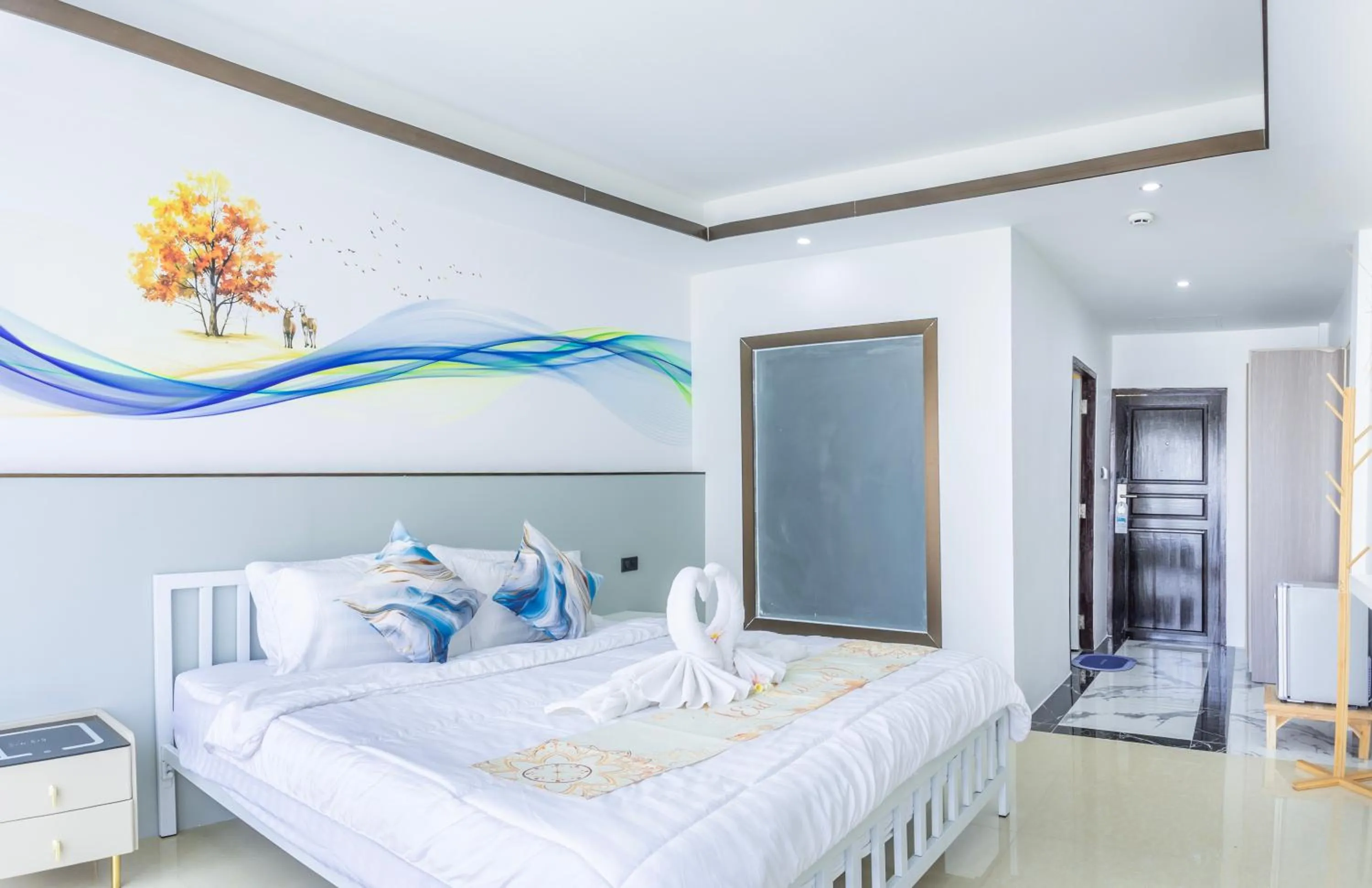 Bed in Mermaid Beach Resort