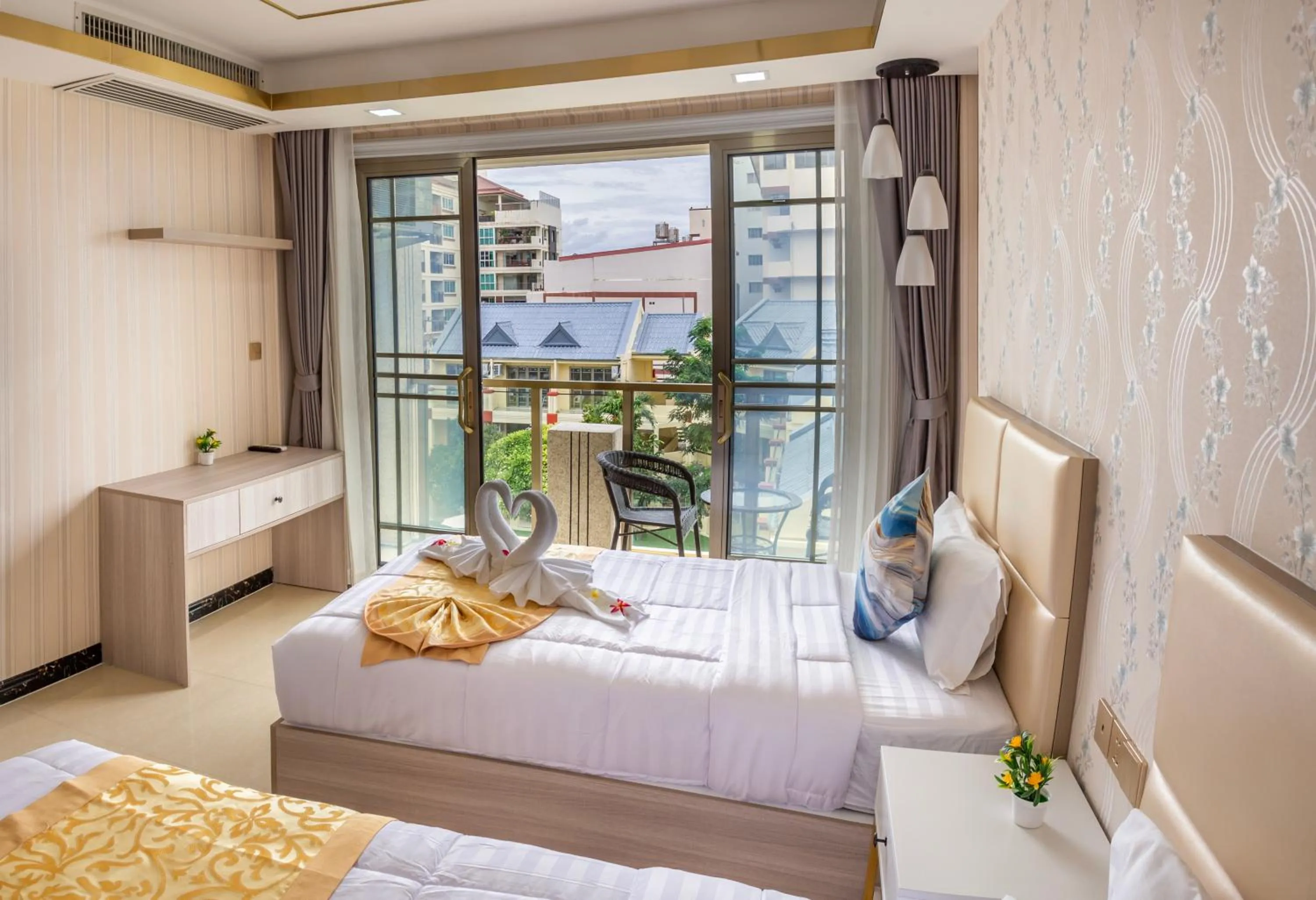 Bed in Mermaid Beach Resort