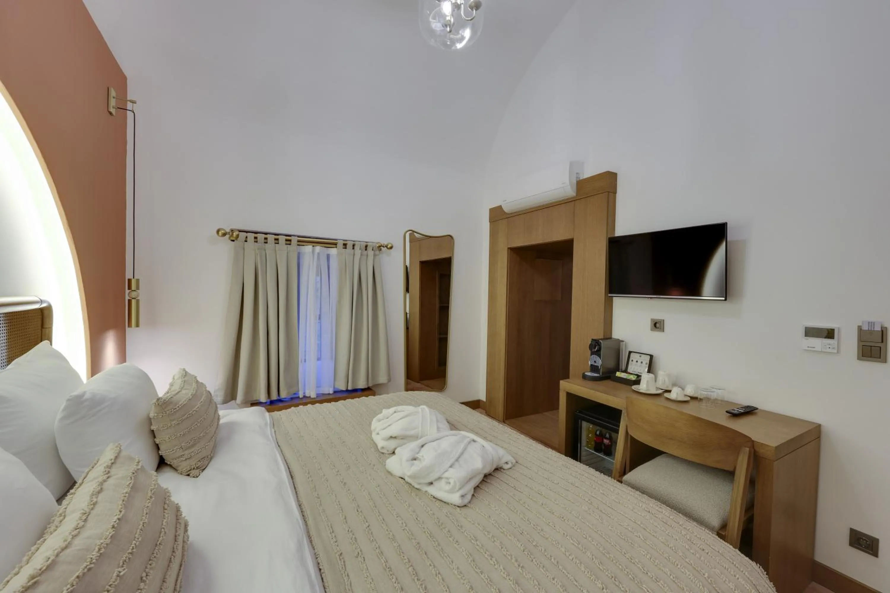 Bed in Silk Road Museum Hotel