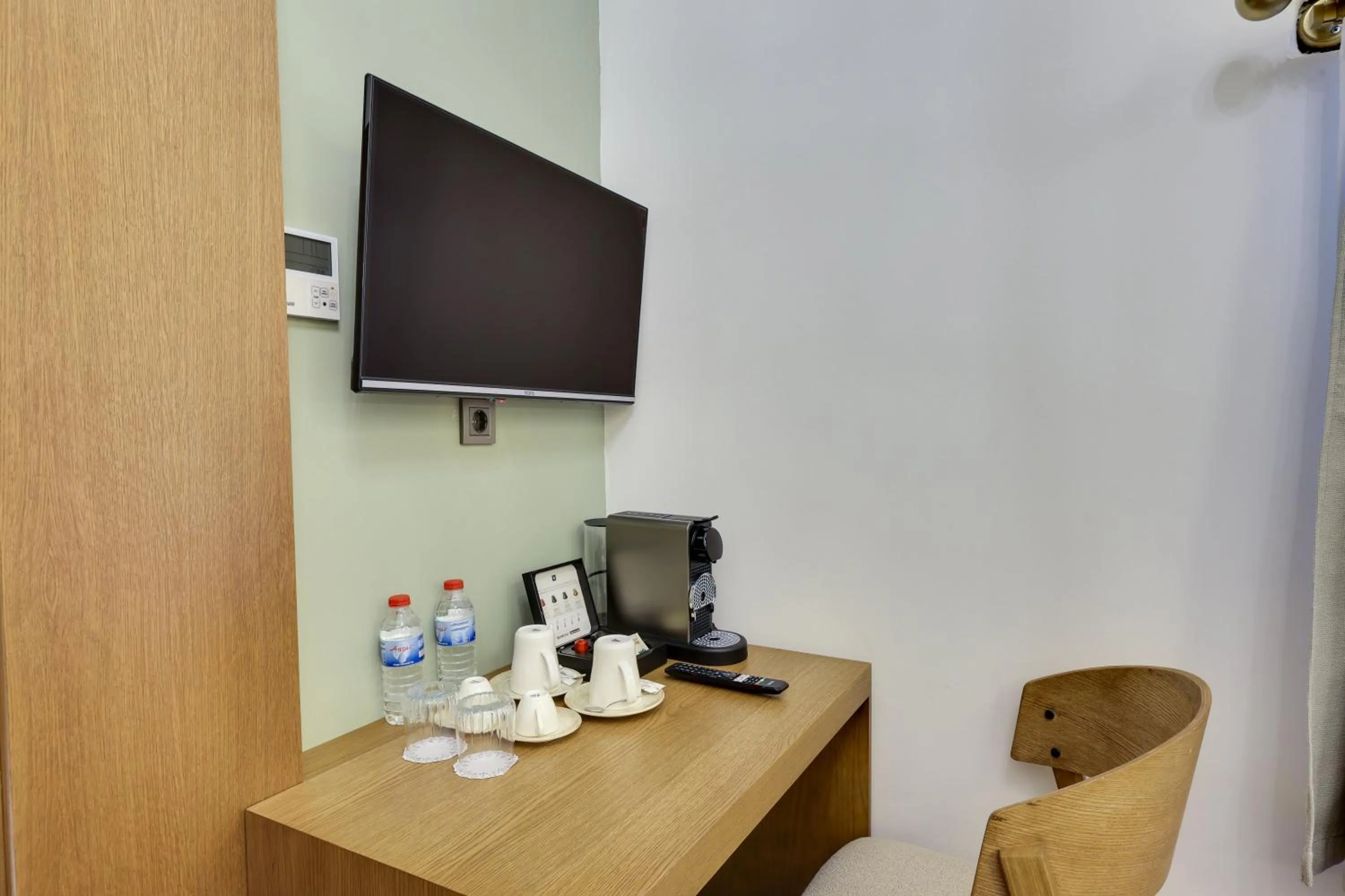 TV and multimedia in Silk Road Museum Hotel