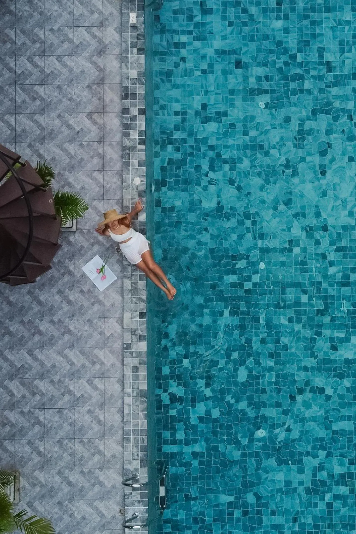 Swimming pool in Chanakarn Pool Access Rawai