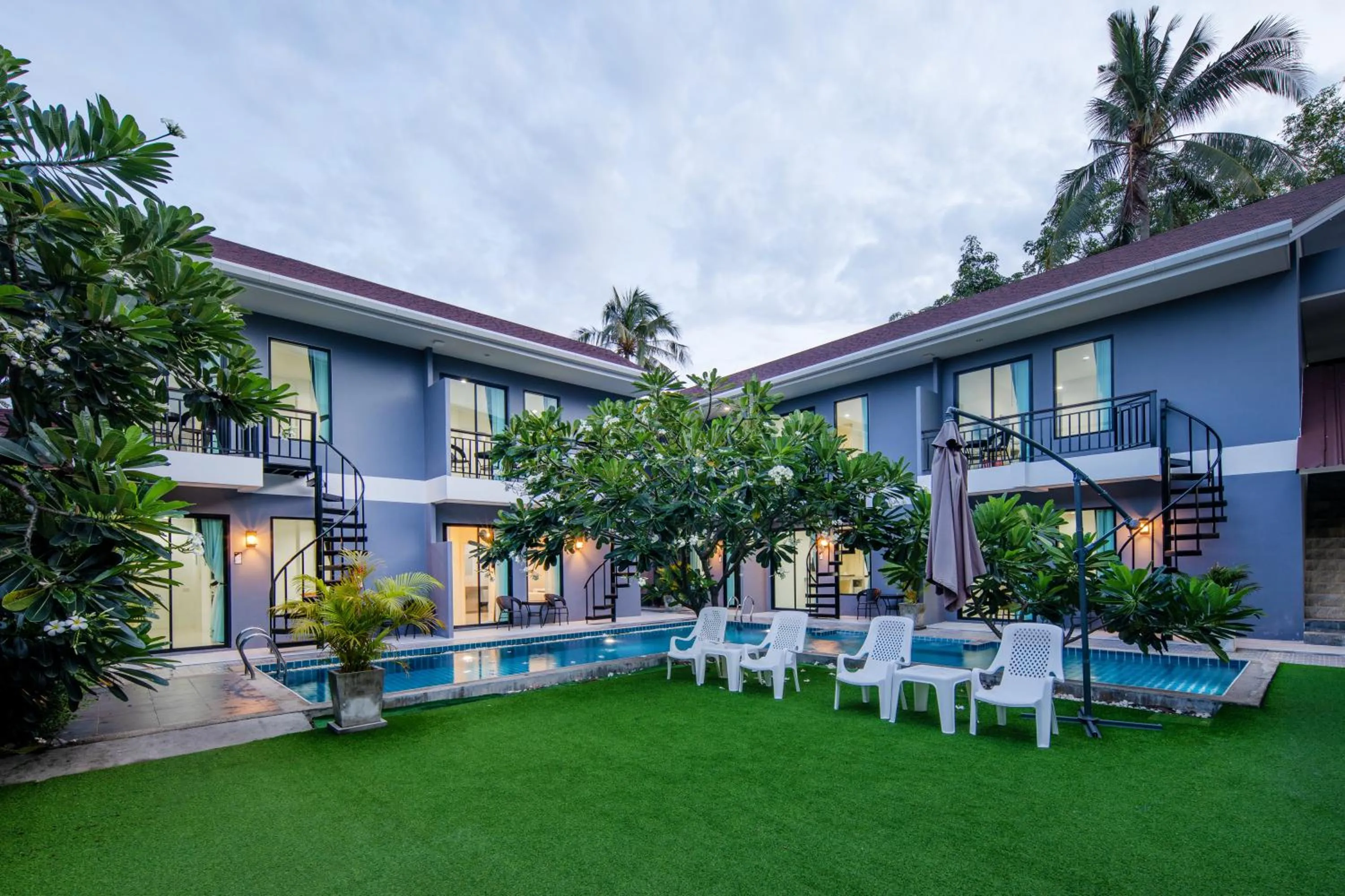 Property building in Chanakarn Pool Access Rawai