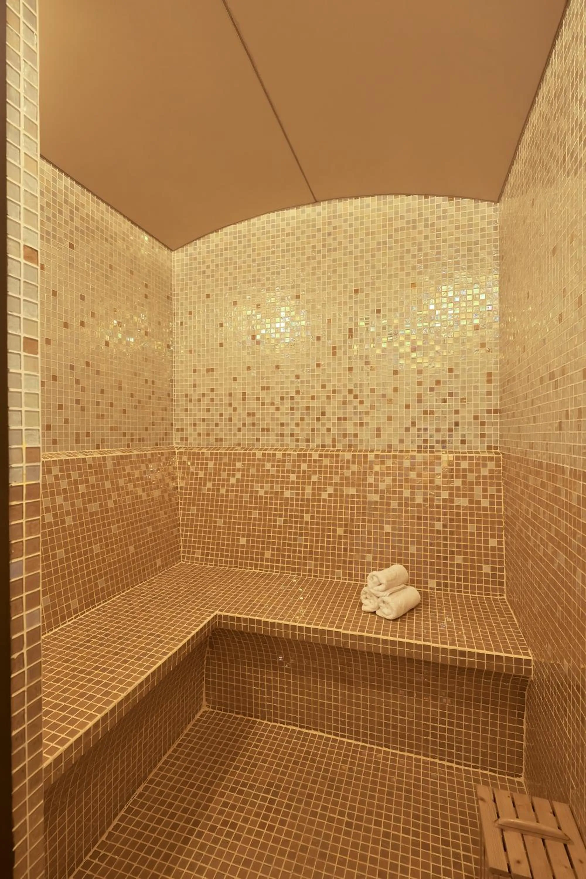 Steam room in Adamas Boutique Hotel Nha Trang