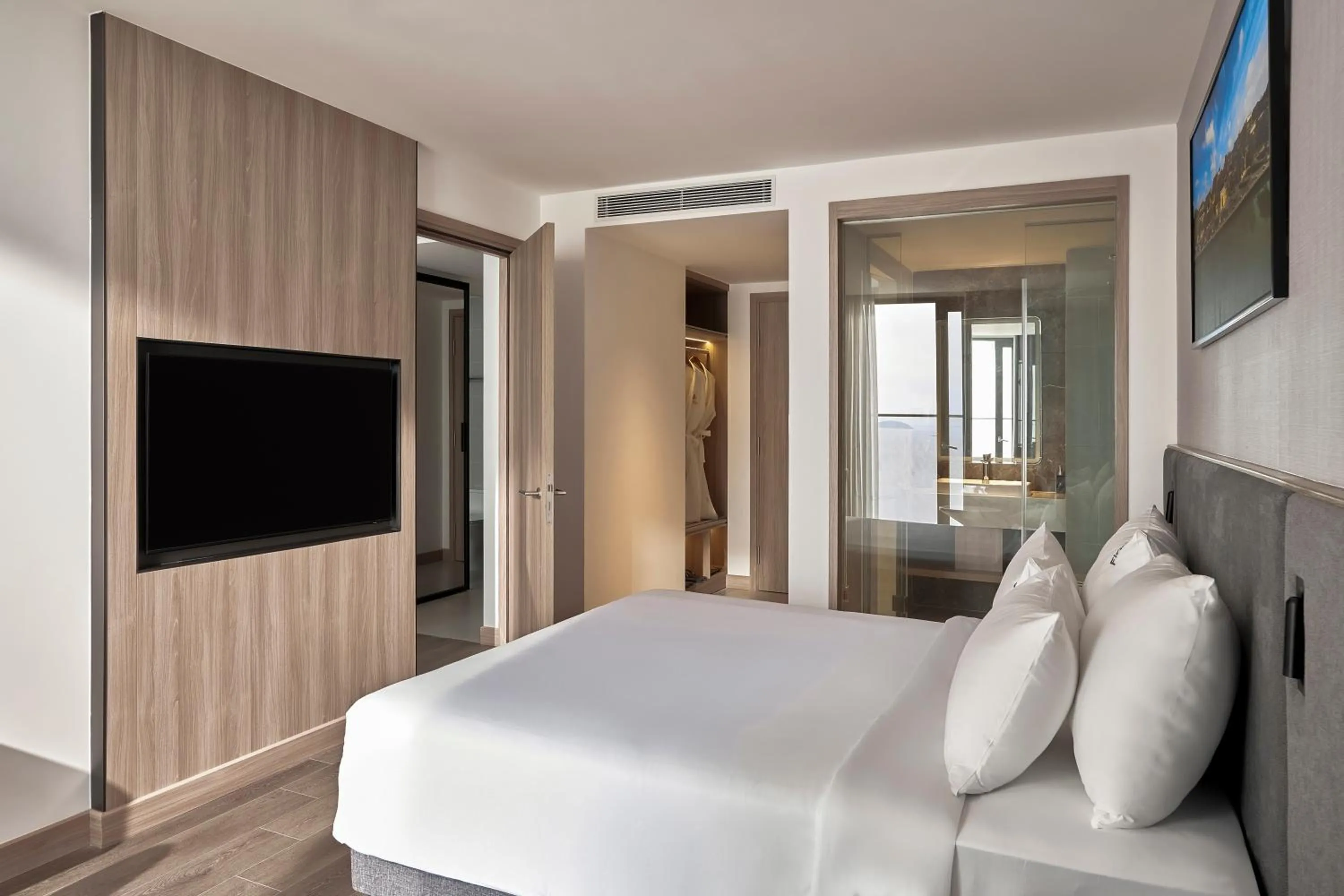 Bed in Adamas Boutique Hotel Nha Trang