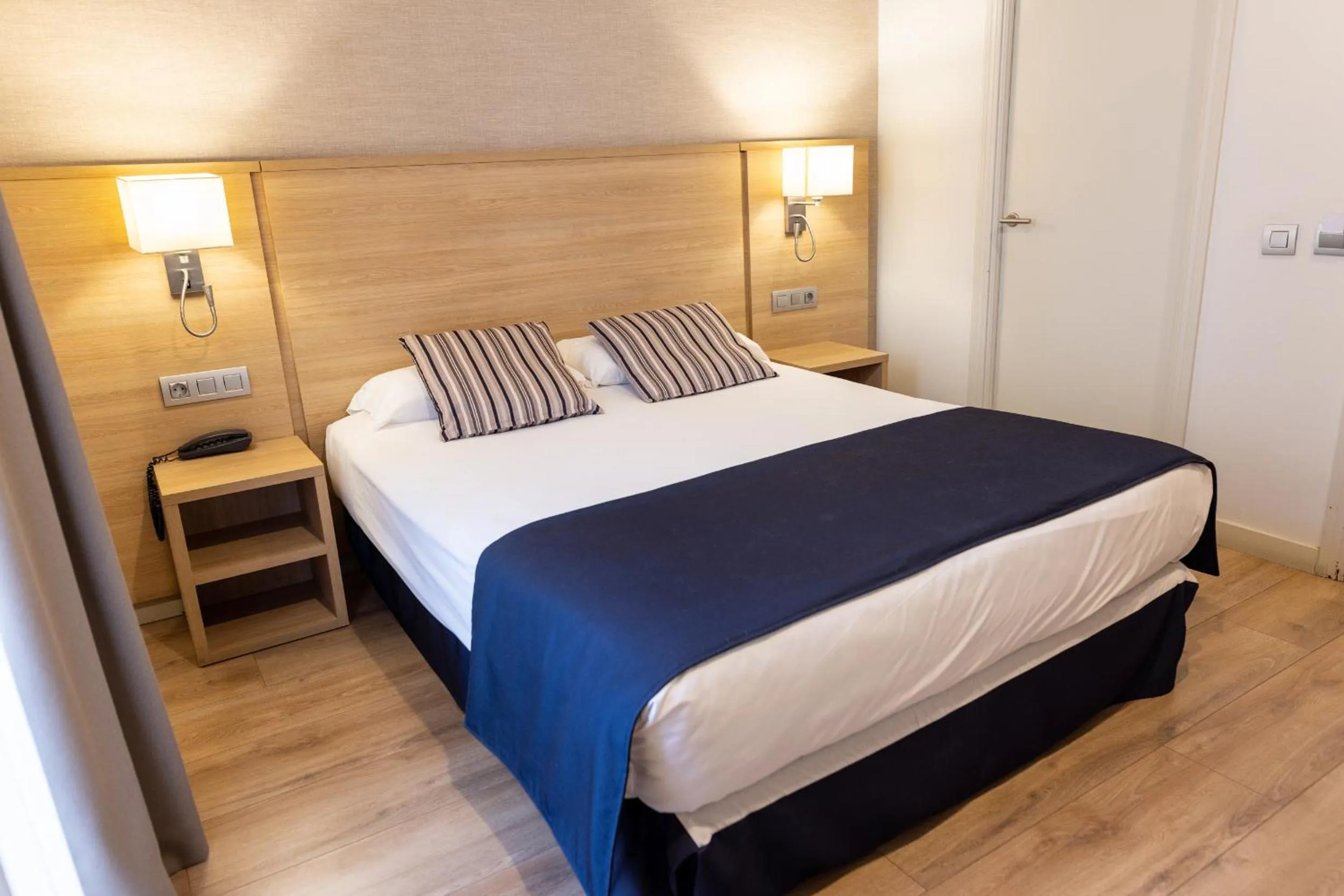 Bed in Hotel Terminus