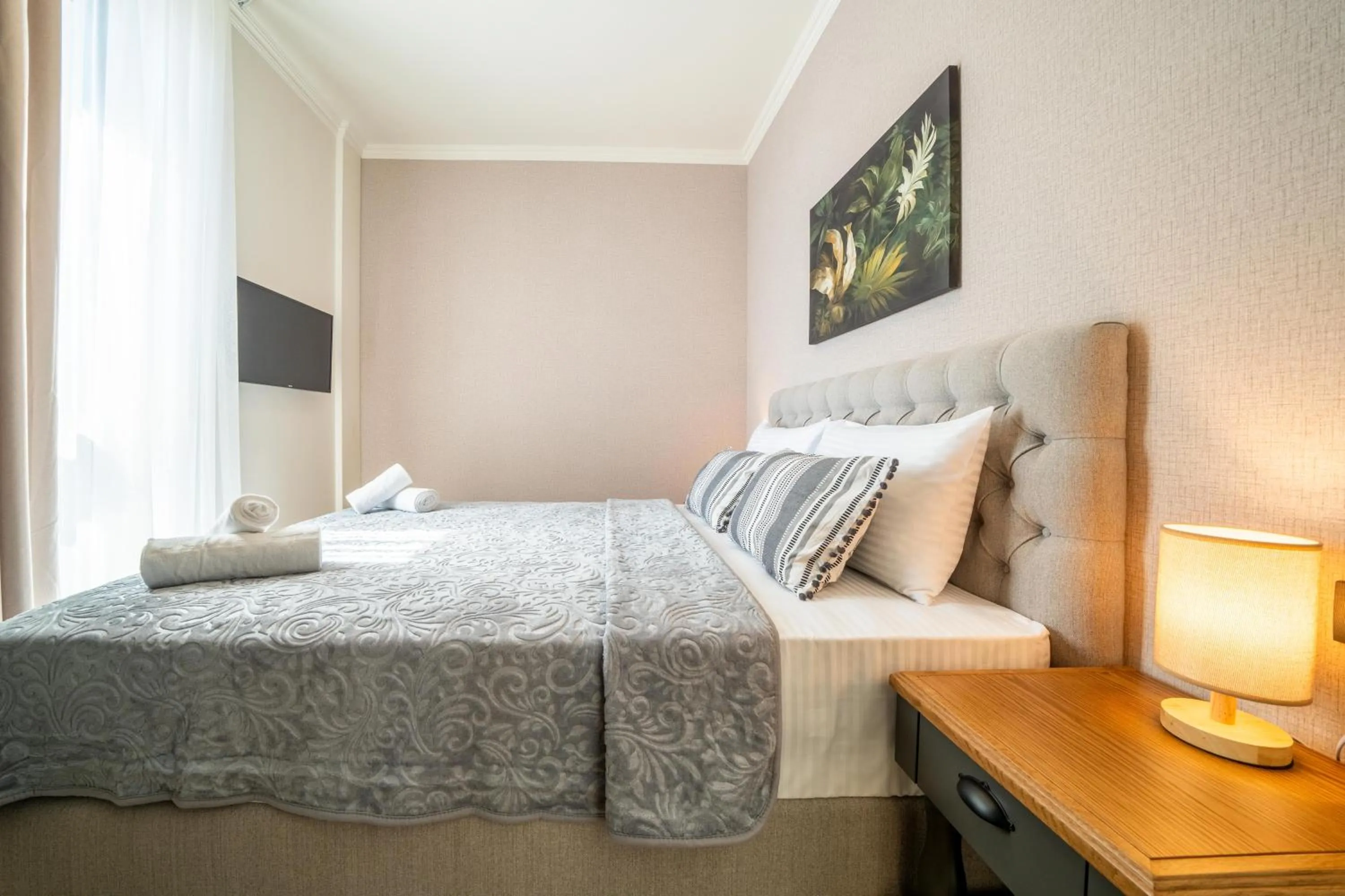 Bedroom in Invictus Hotel