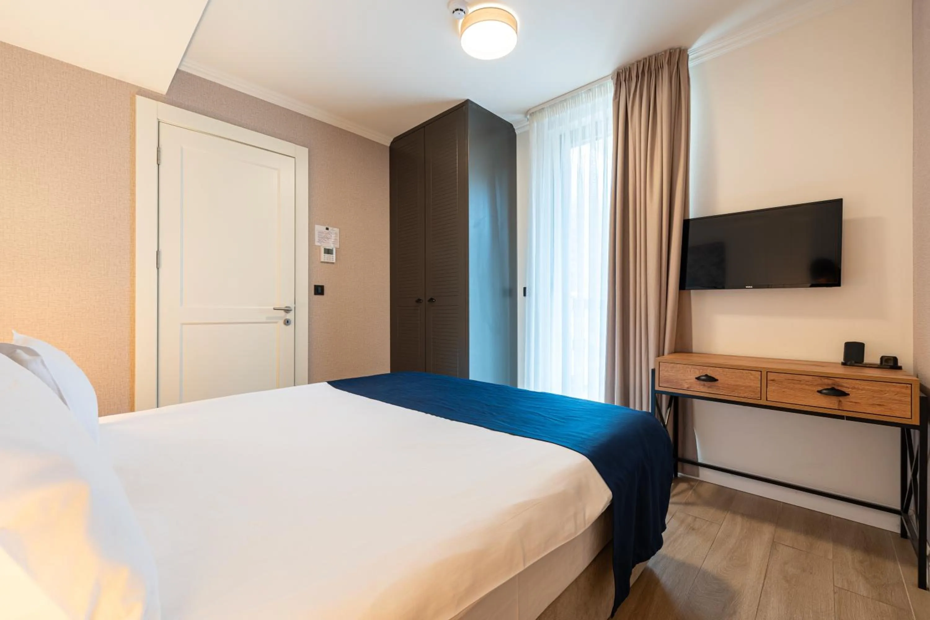 Bedroom in Invictus Hotel