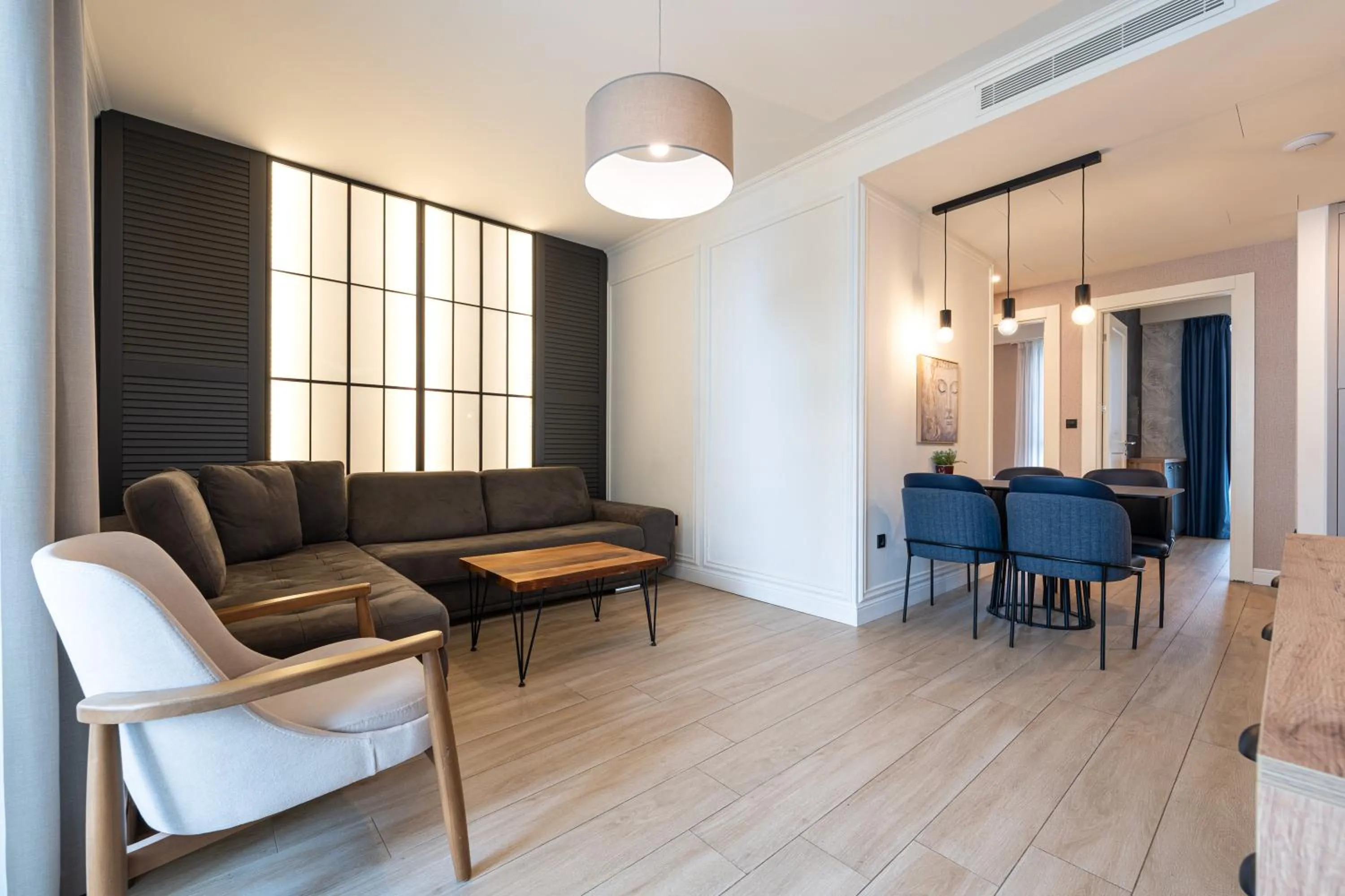 Seating area in Invictus Hotel