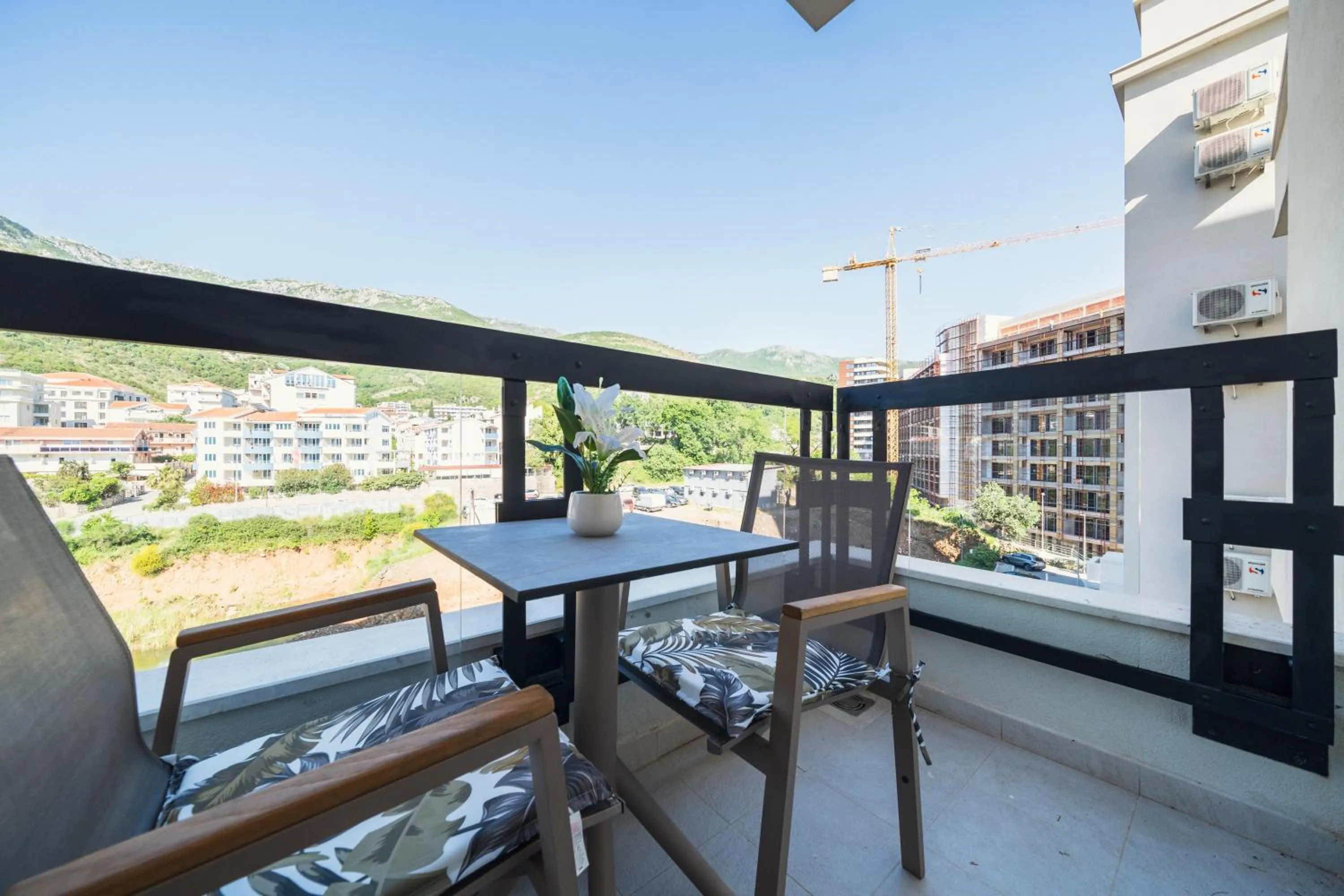 Balcony/Terrace in Invictus Hotel