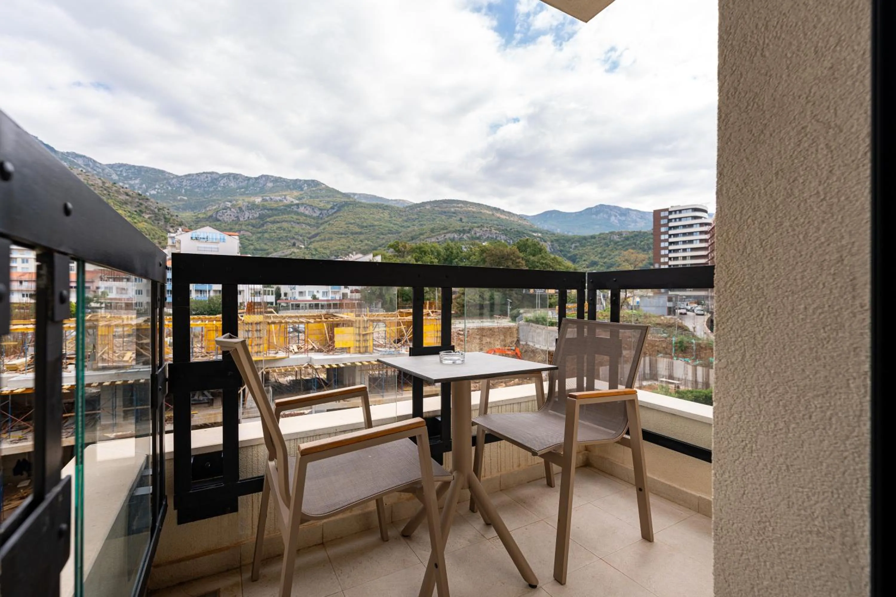 Balcony/Terrace in Invictus Hotel