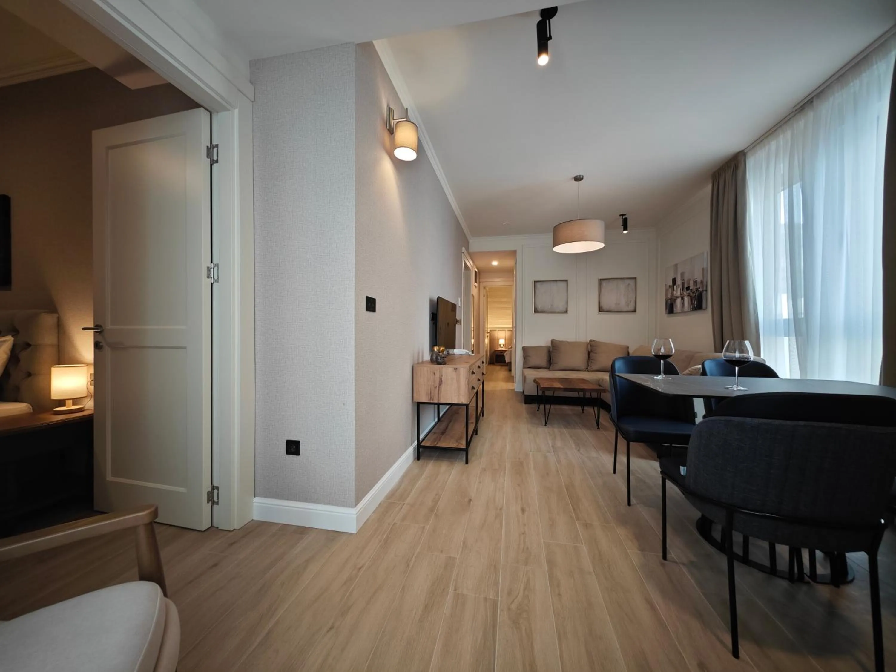 Living room in Invictus Hotel