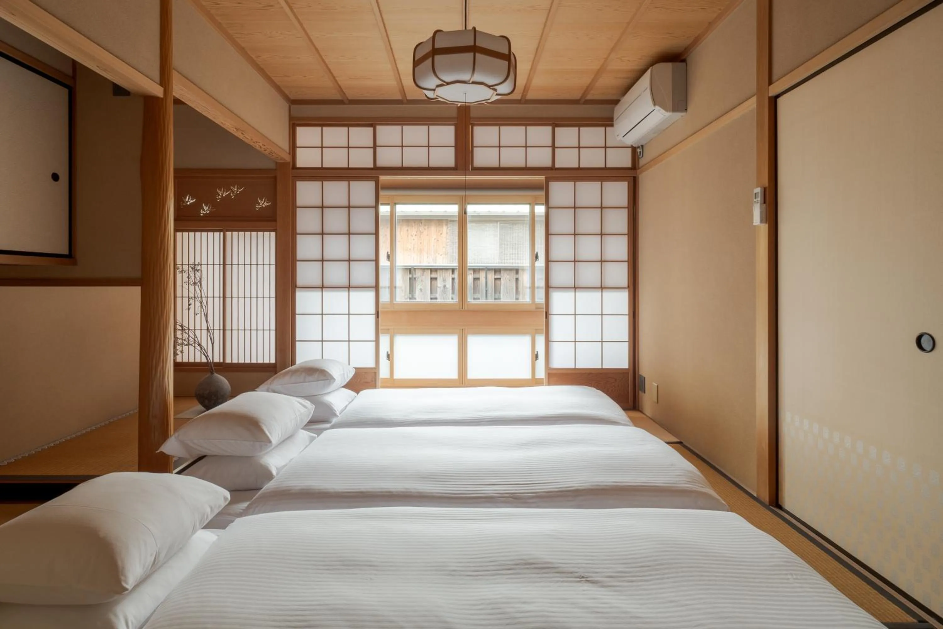 Bedroom, Bed in ANJIN Gosho Ebisugawa