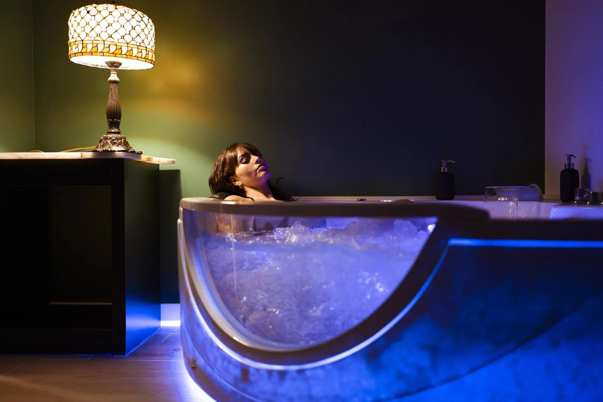 Hot Tub in Hotel Ristorante Le Rose