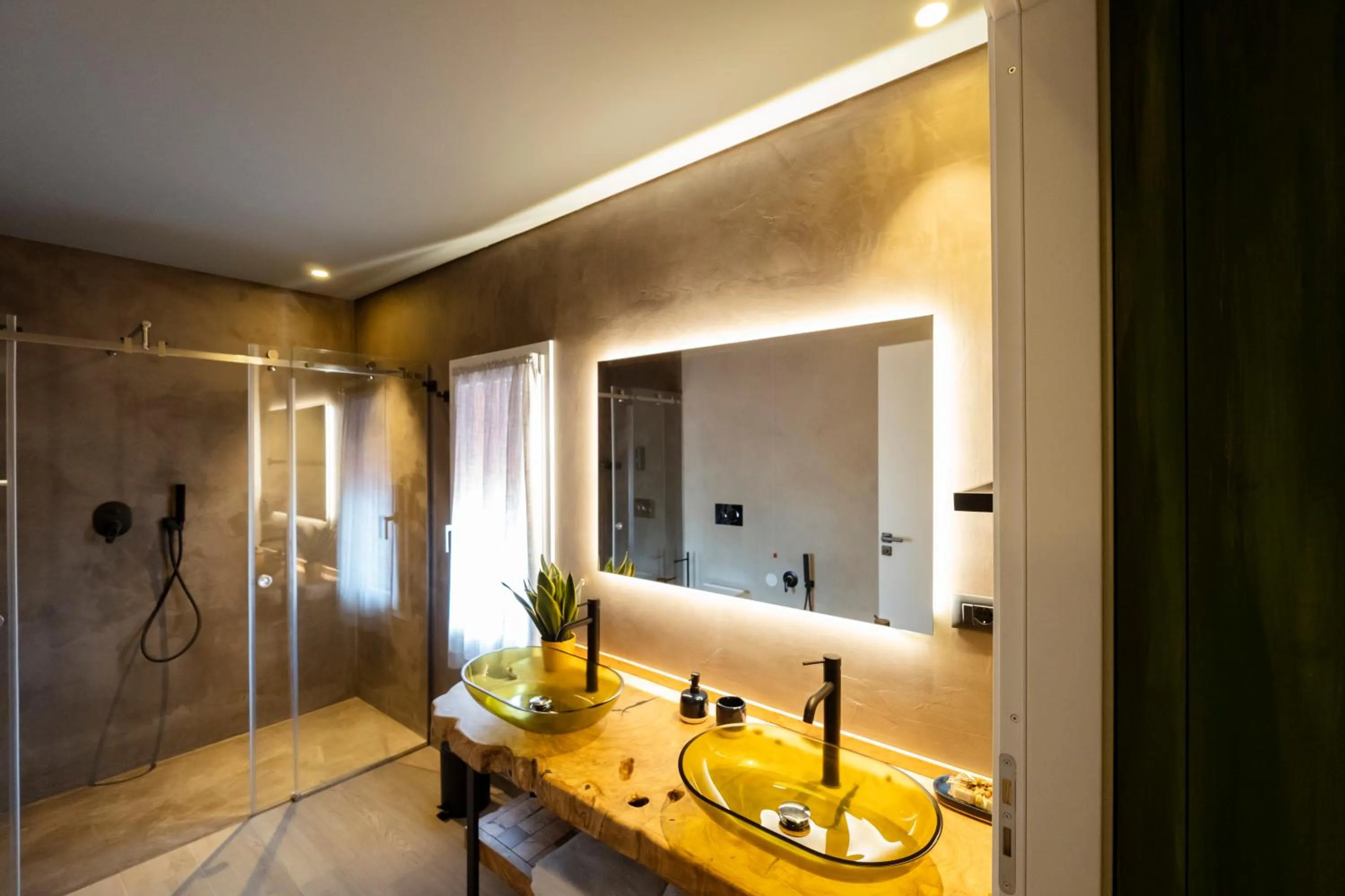 Shower in Hotel Ristorante Le Rose