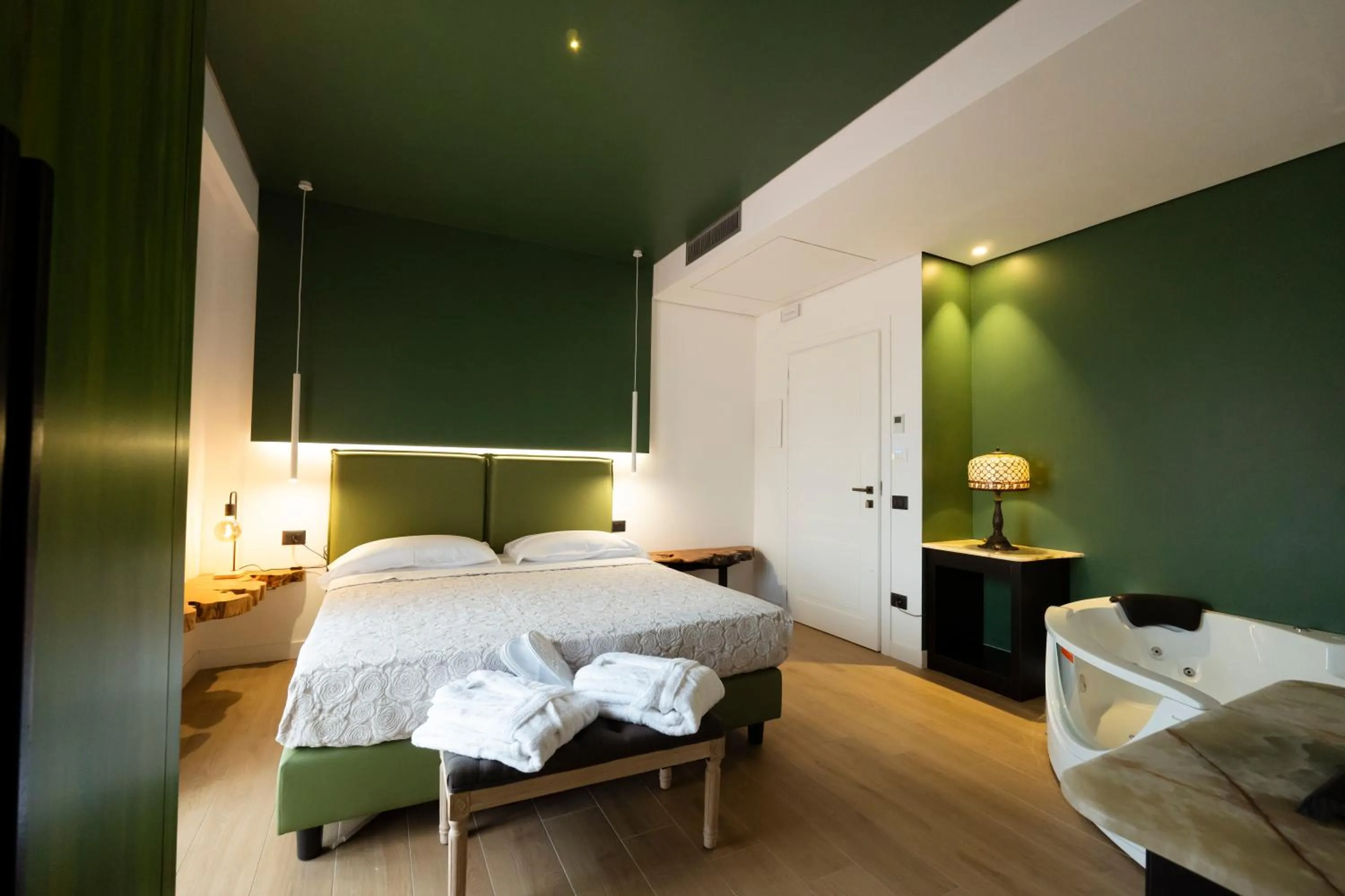 Bedroom, Bed in Hotel Ristorante Le Rose