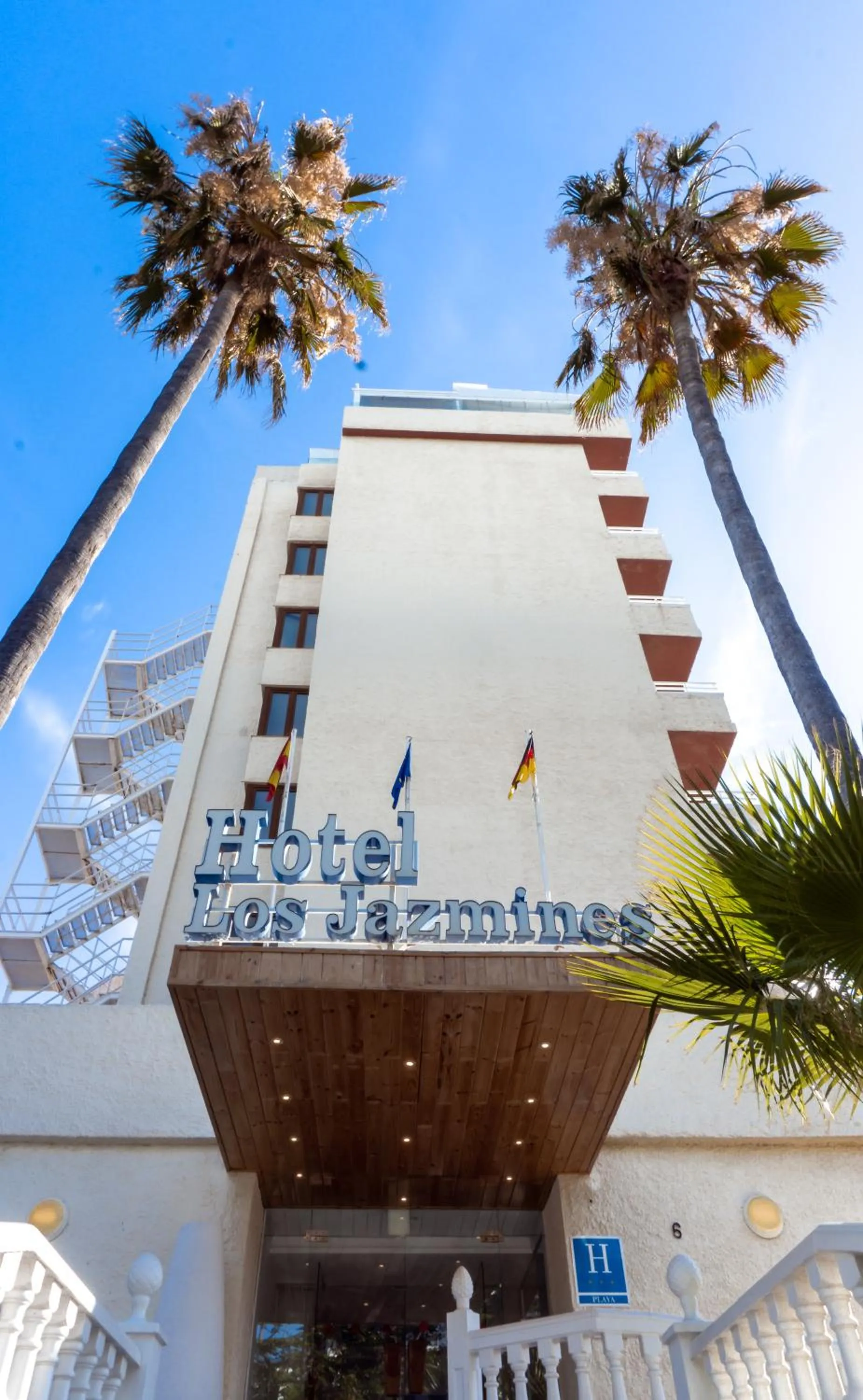 Property building in Hotel Los Jazmines