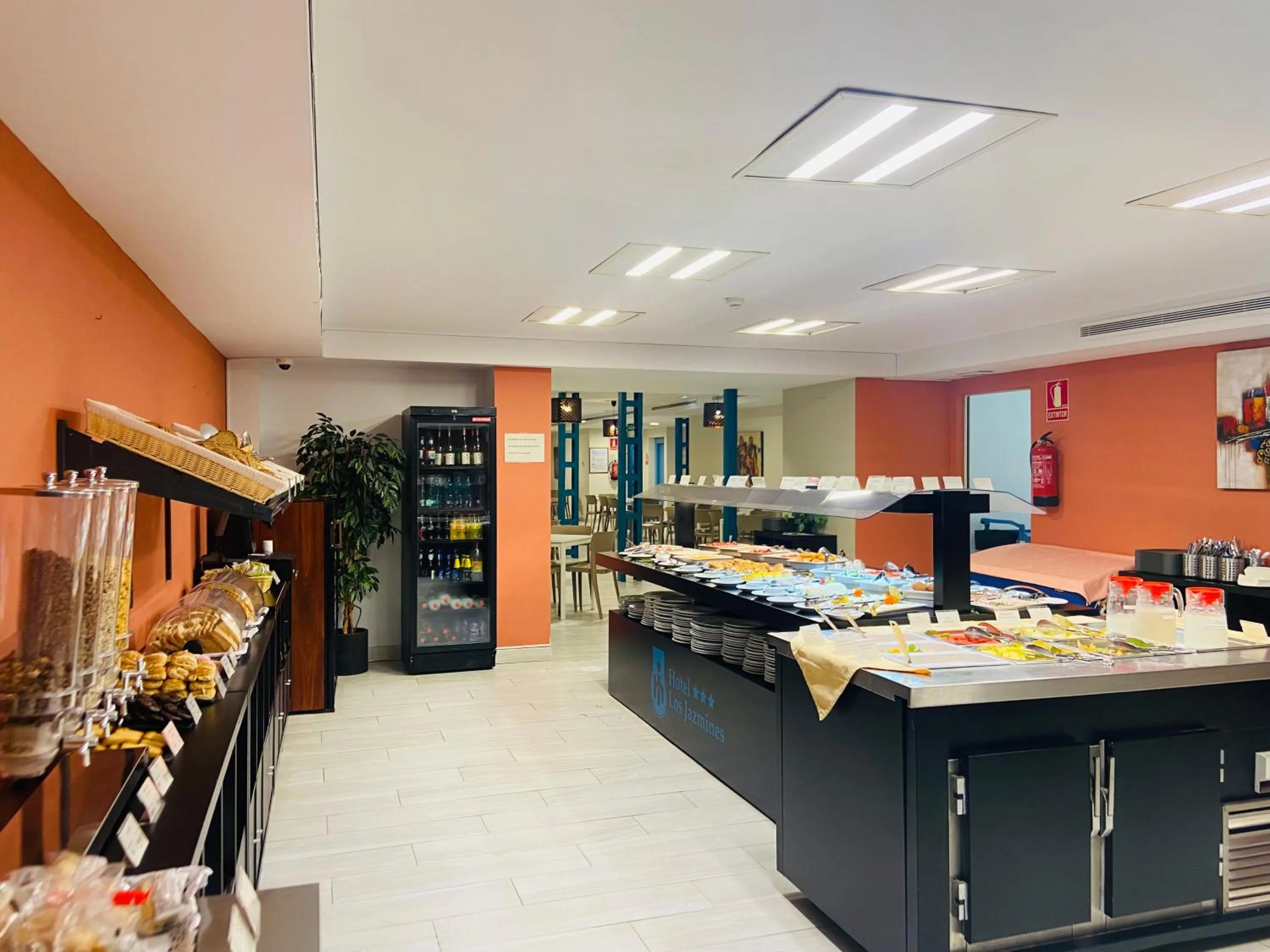 Dining area in Hotel Los Jazmines