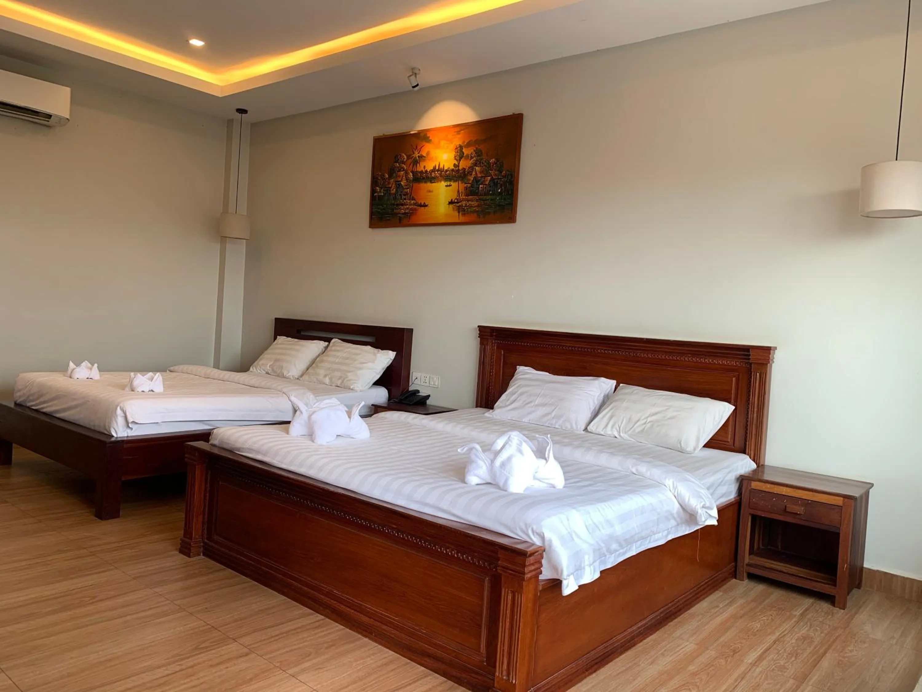 Bed in Nico's Hotel 2