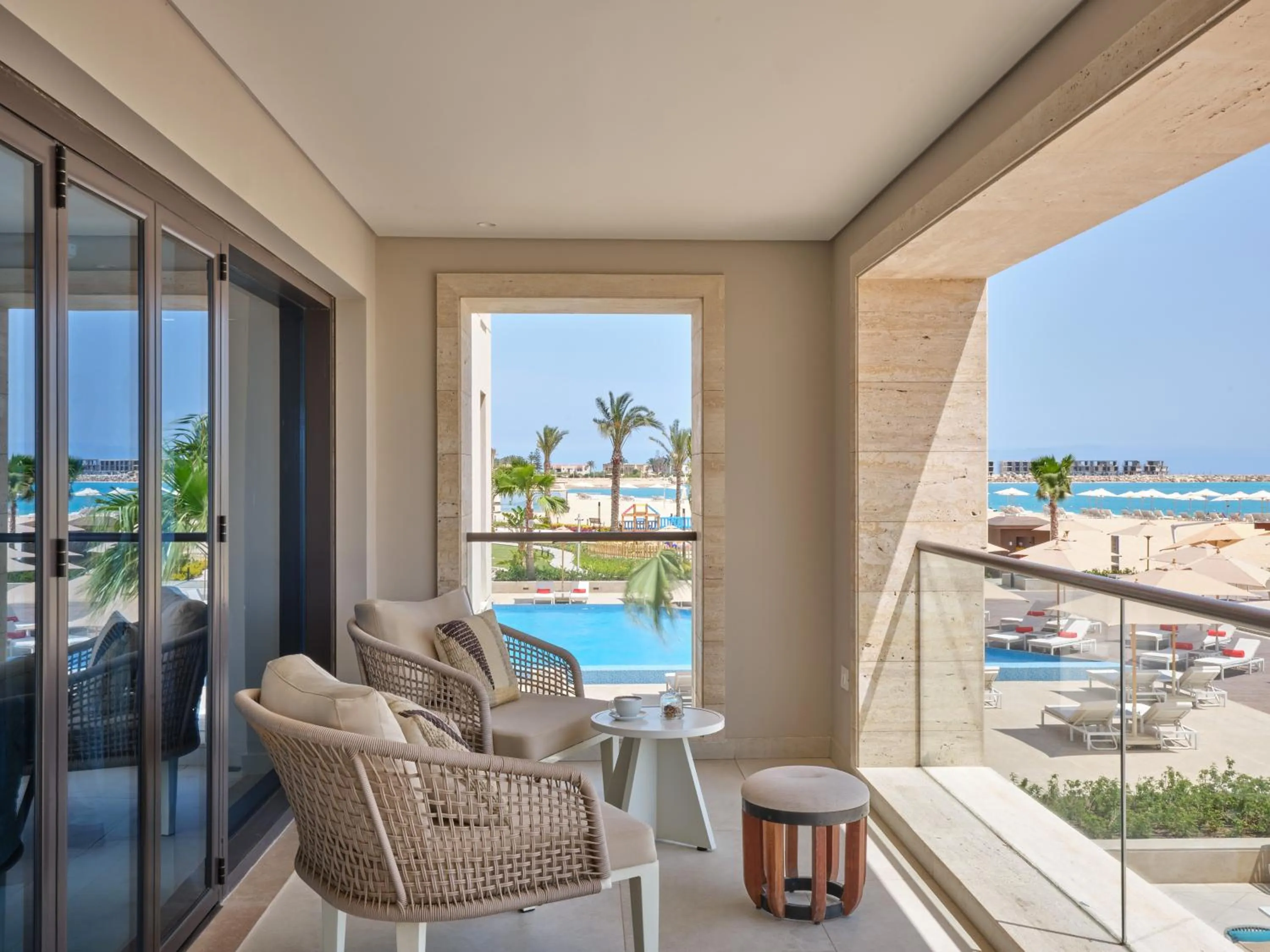 Lounge or bar in Palma Bay Rotana Resort