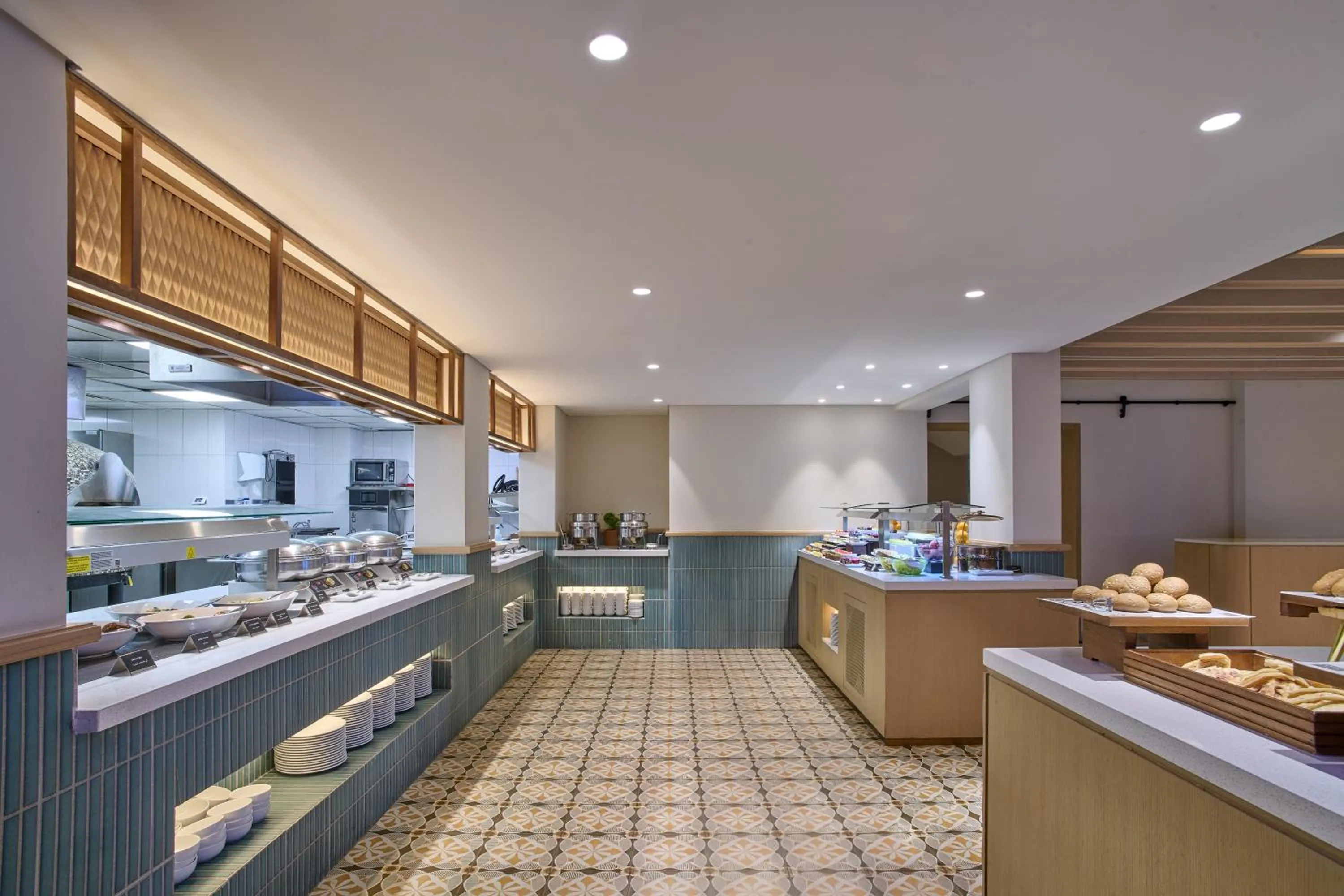 Restaurant/places to eat in Palma Bay Rotana Resort