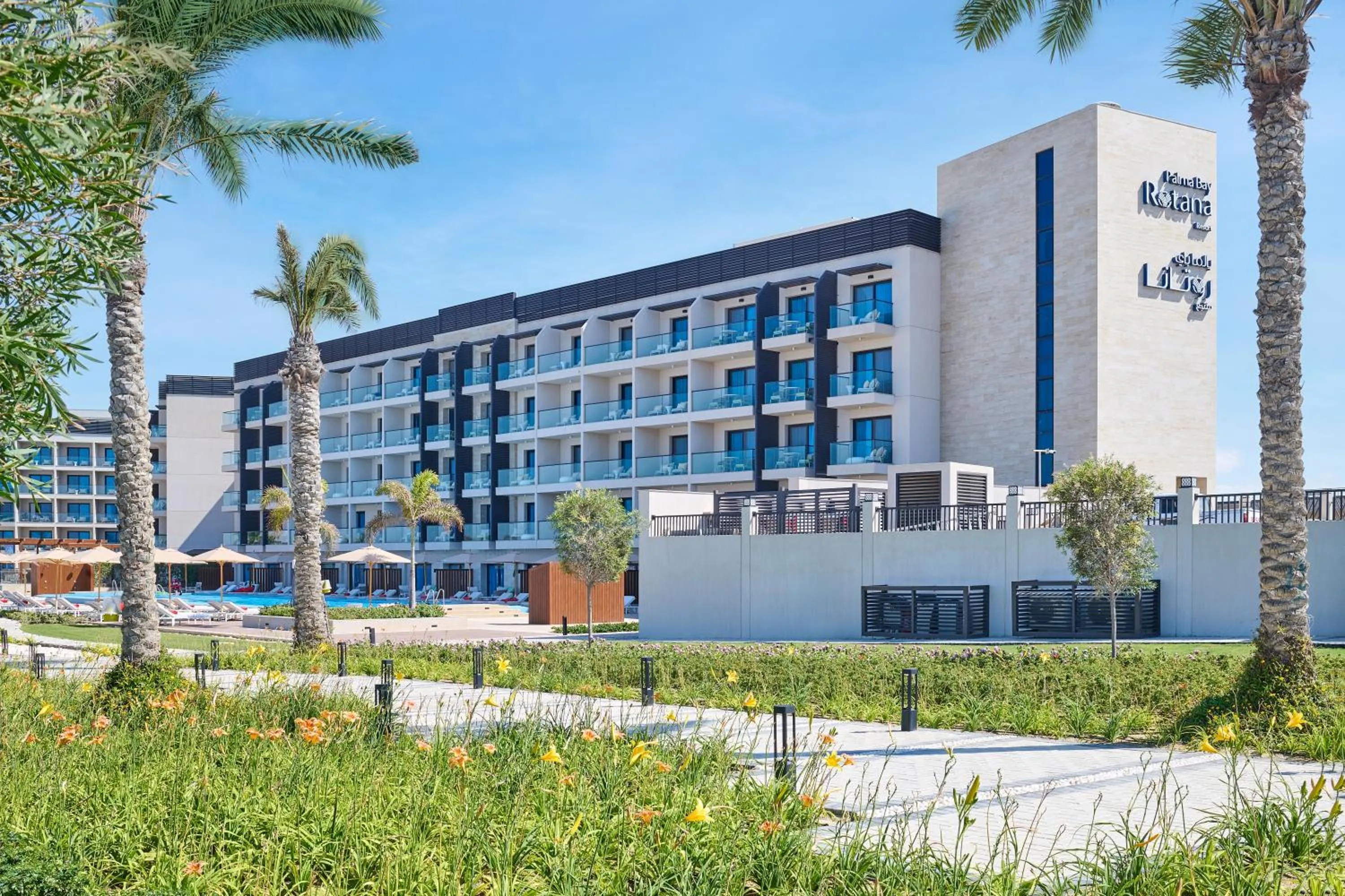 Property building in Palma Bay Rotana Resort