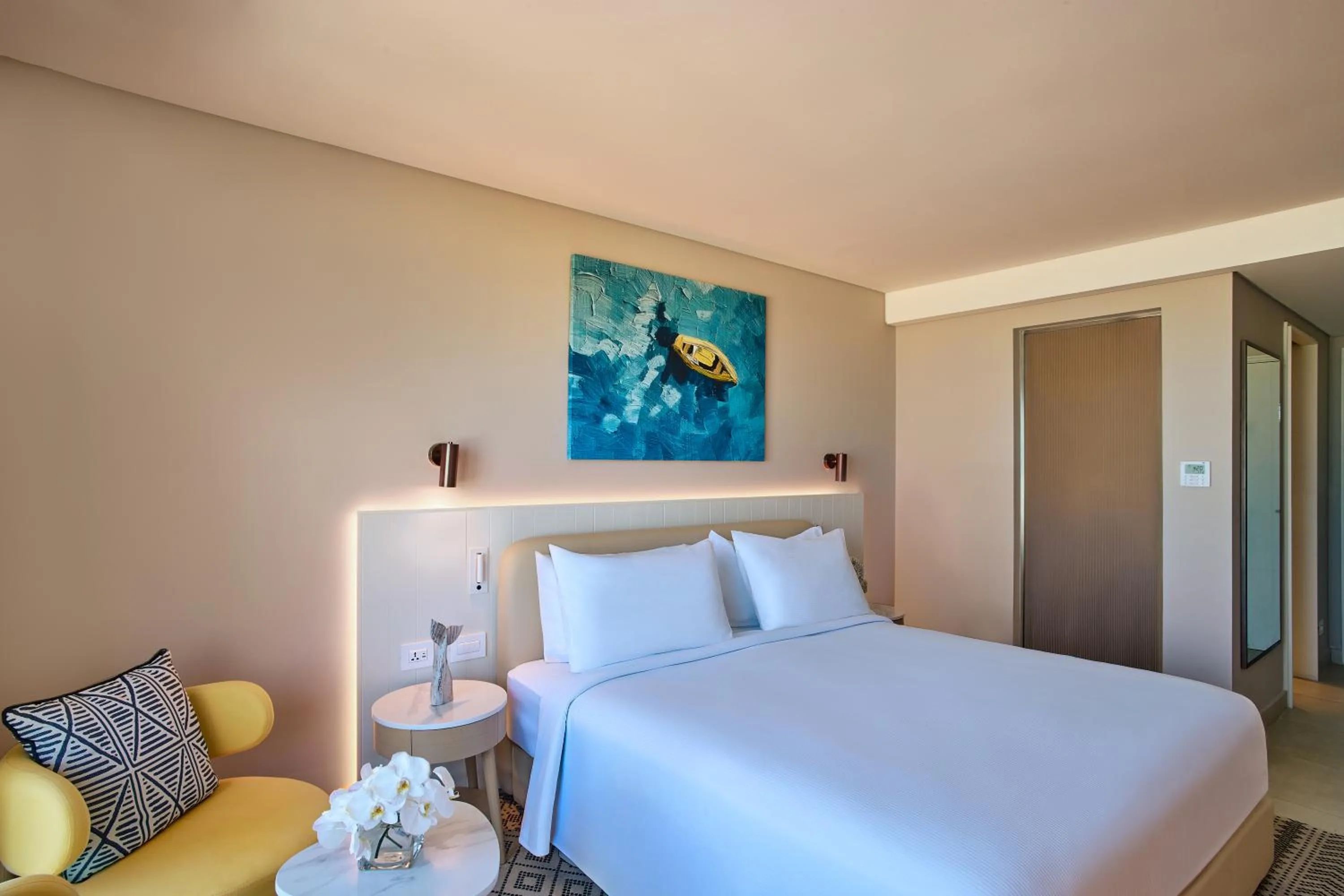 Bedroom, Bed in Palma Bay Rotana Resort