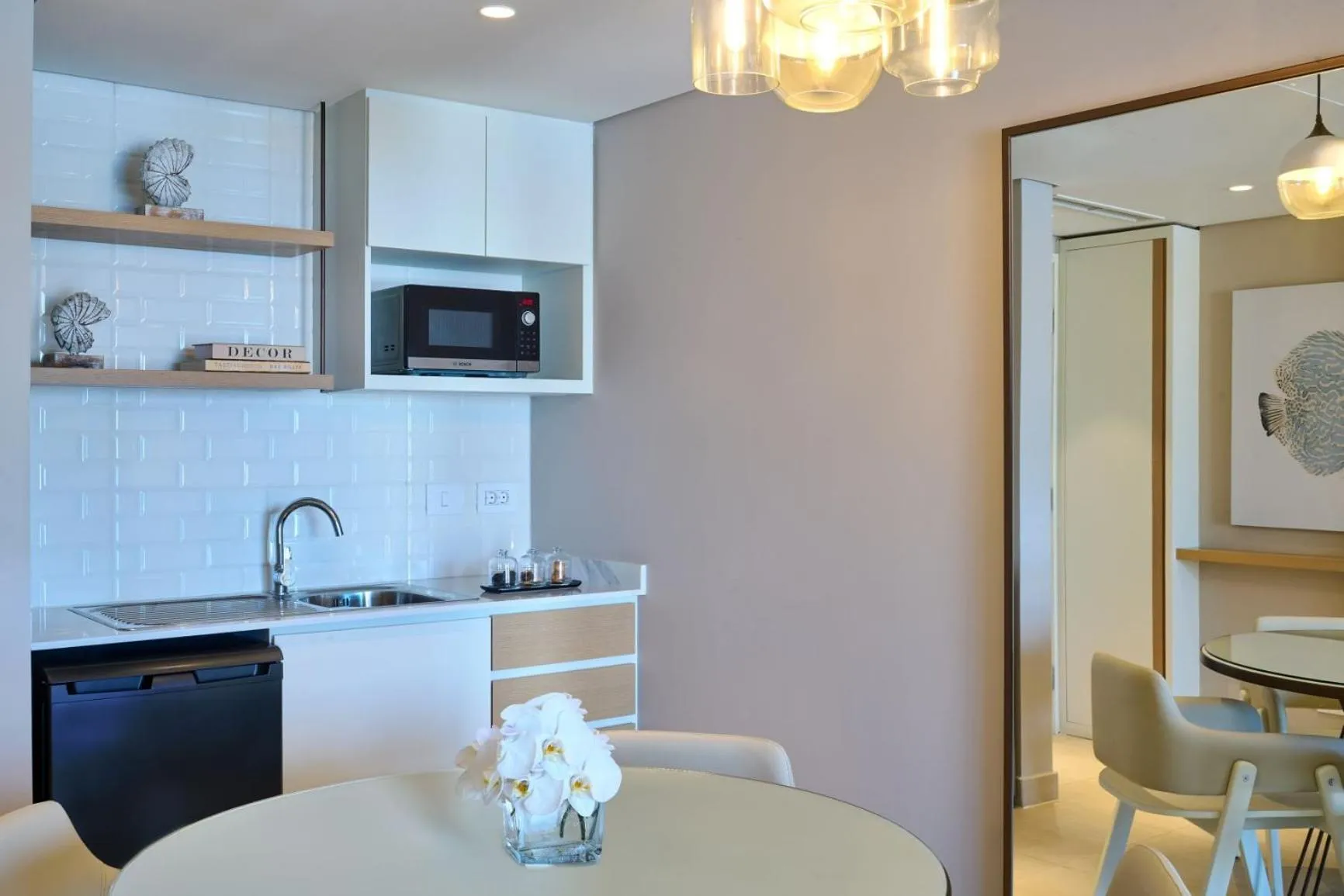 Kitchen or kitchenette in Palma Bay Rotana Resort