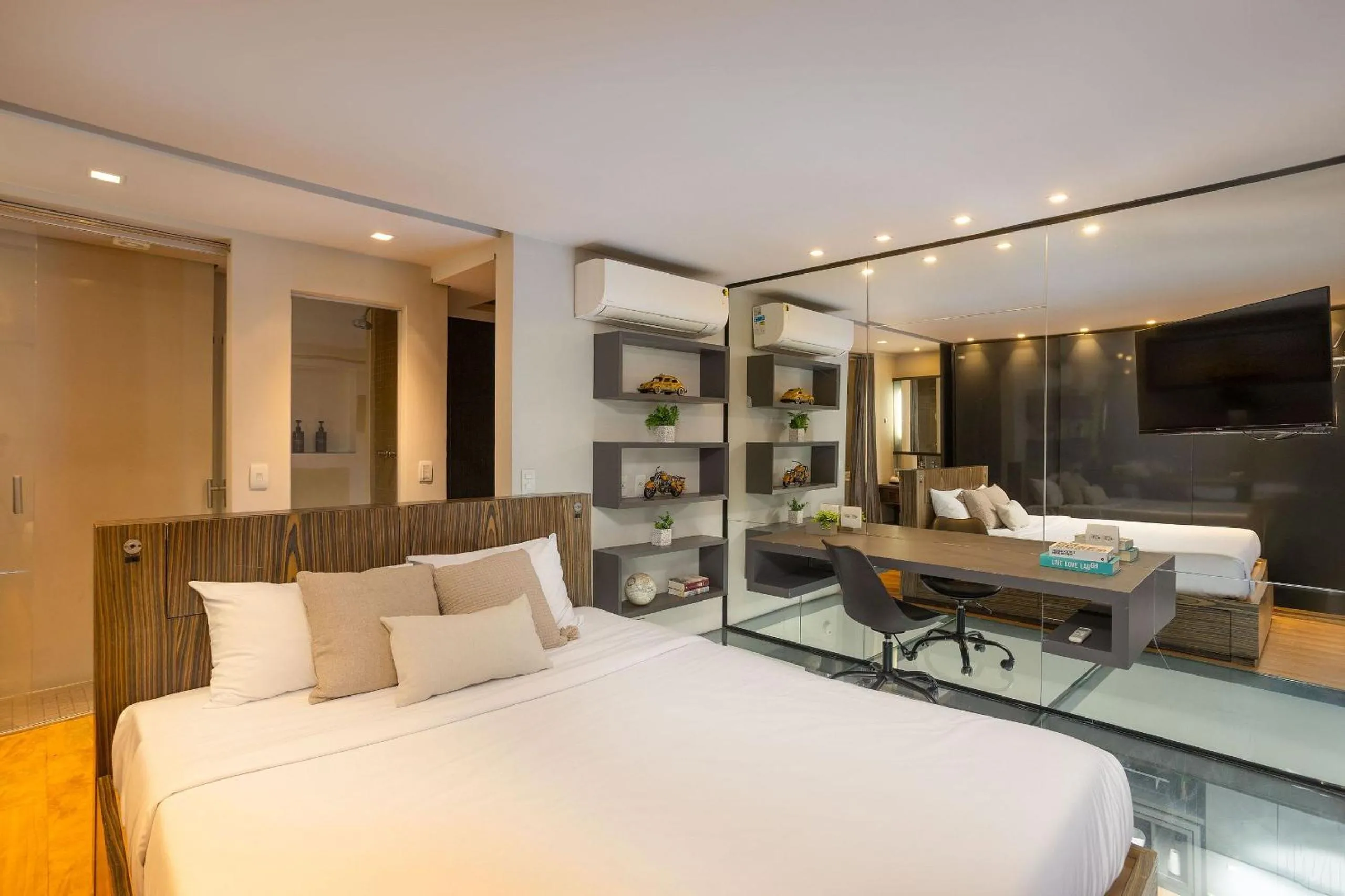 Bed in Urbano Duplex