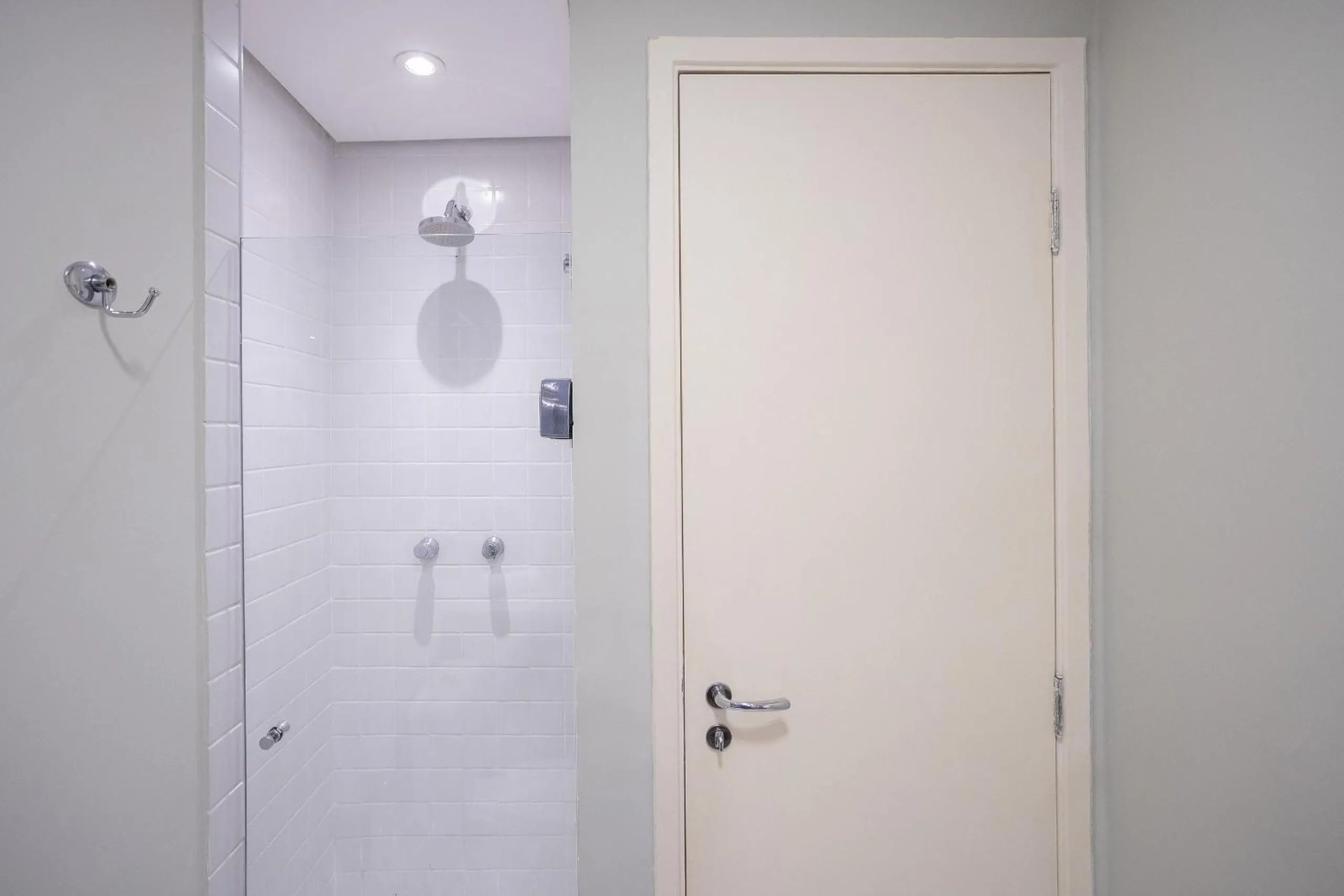Toilet in Urbano Duplex