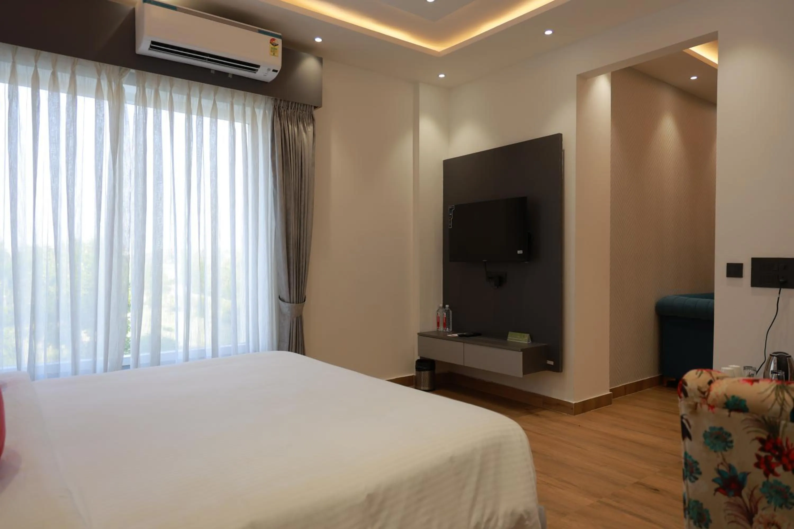 Executive Suite - single occupancy in Kaara Gurgaon