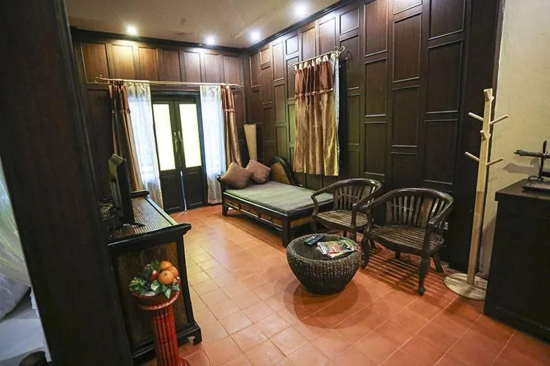 Bed in Phalaburi resort by dreamhouse