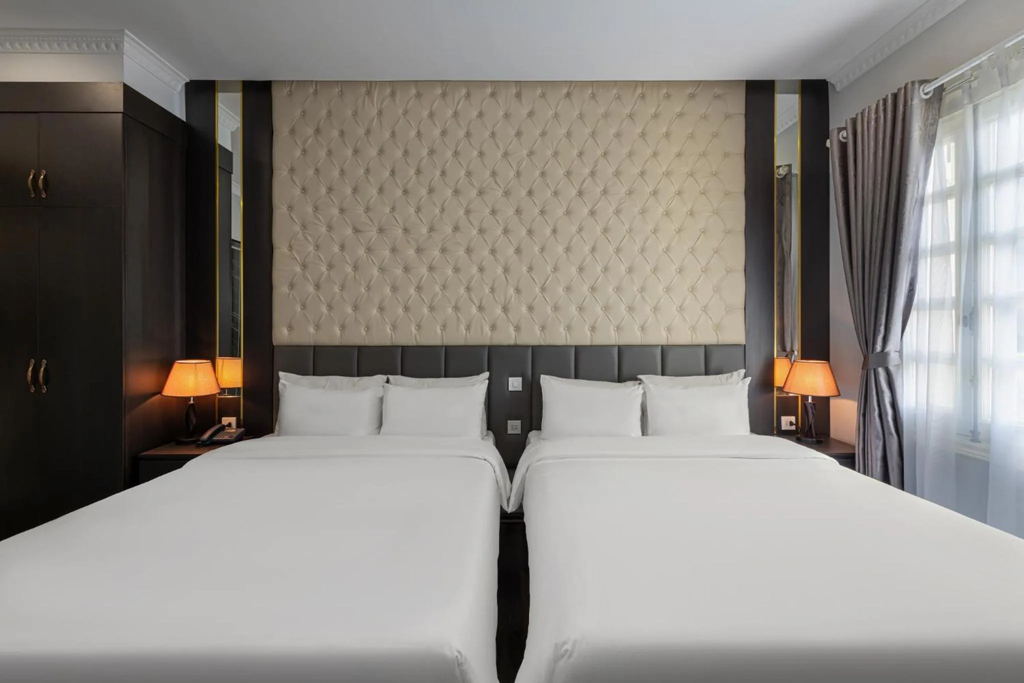 Bed in Avani Central Hanoi Hotel