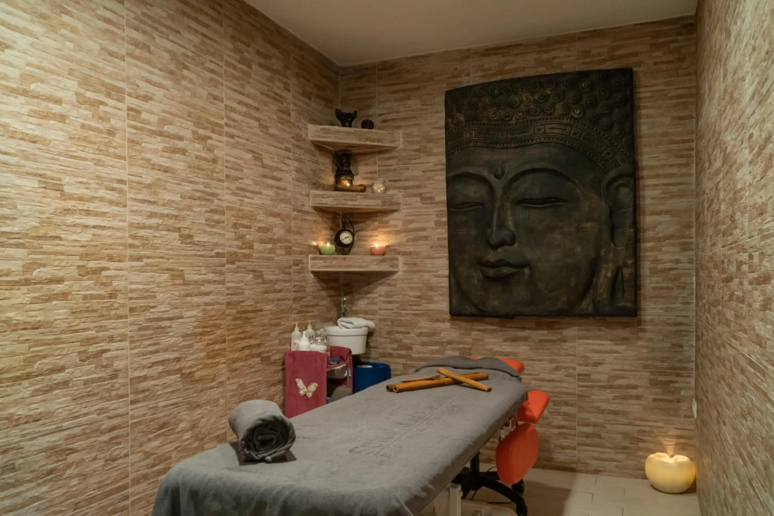 Massage in Hotel Sun Palace Albir & Spa